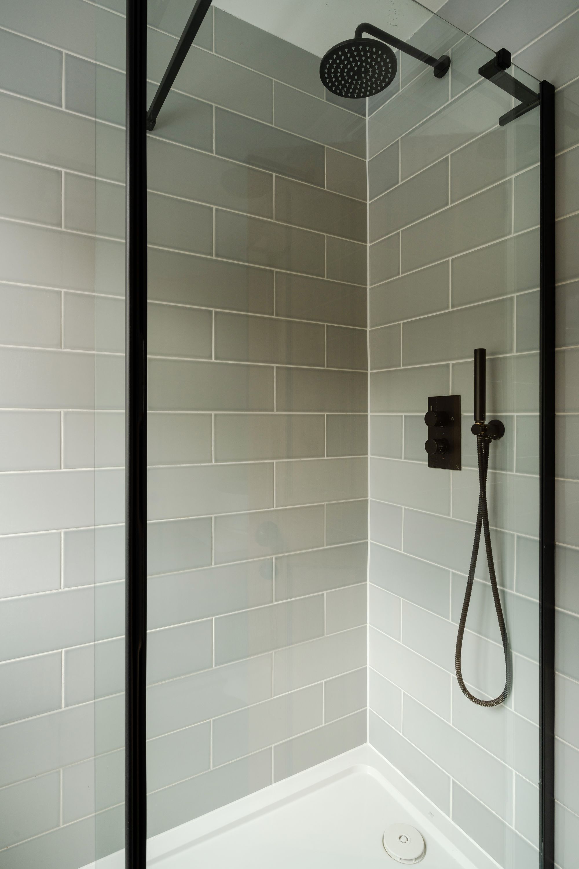 3 bed mid-terraced house for sale in Grove Road, Bushwood, Leytonstone, E11  - Property Image 33