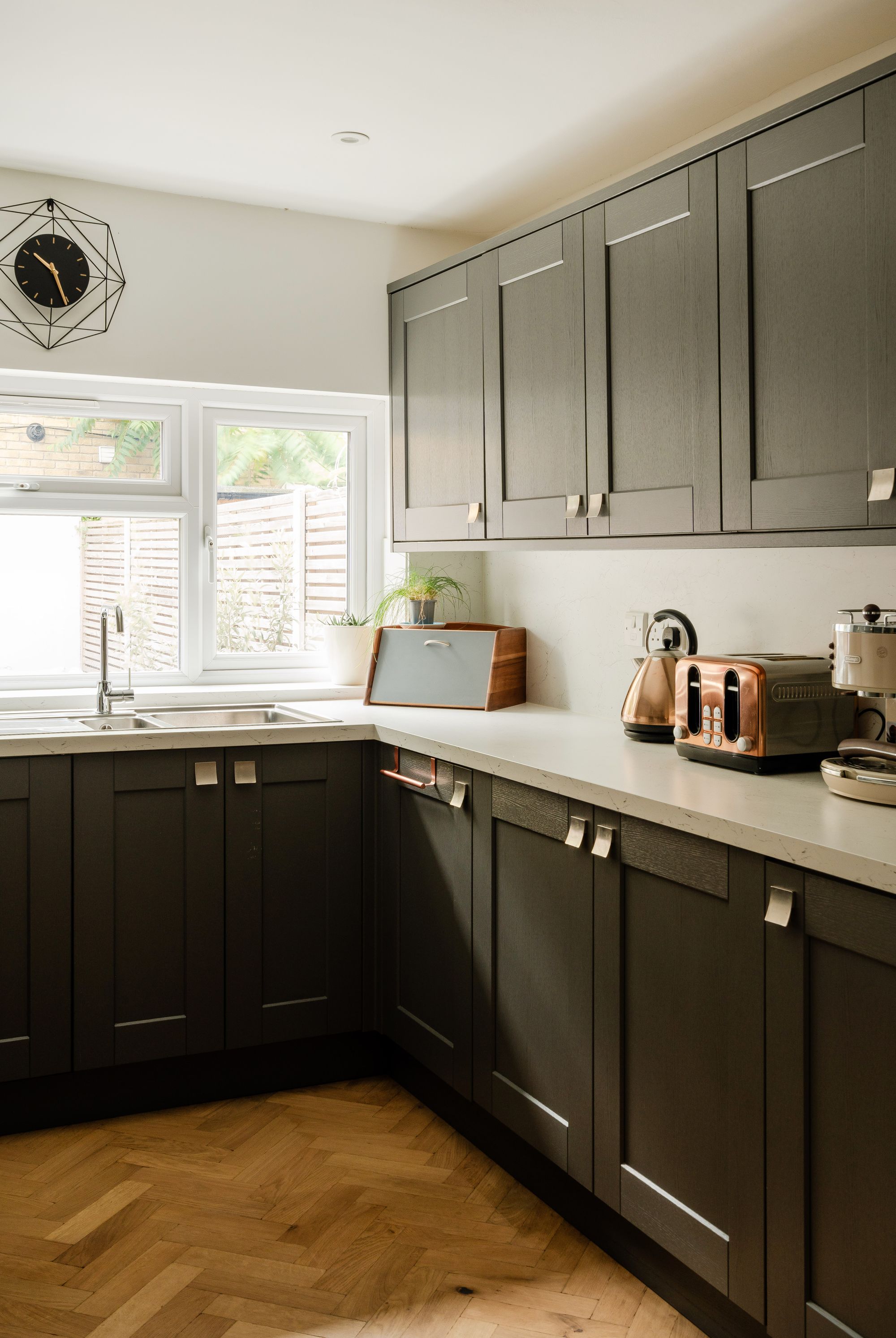 3 bed mid-terraced house for sale in Grove Road, Bushwood, Leytonstone, E11  - Property Image 17