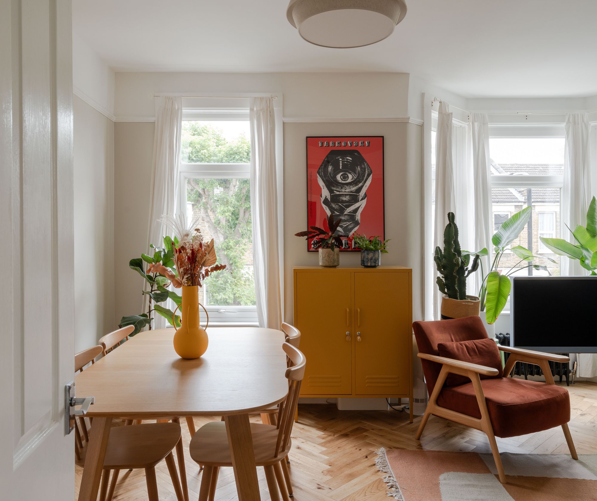 2 bed maisonette for sale in Twickenham Road, Leytonstone, London, E11 - Property Image 2