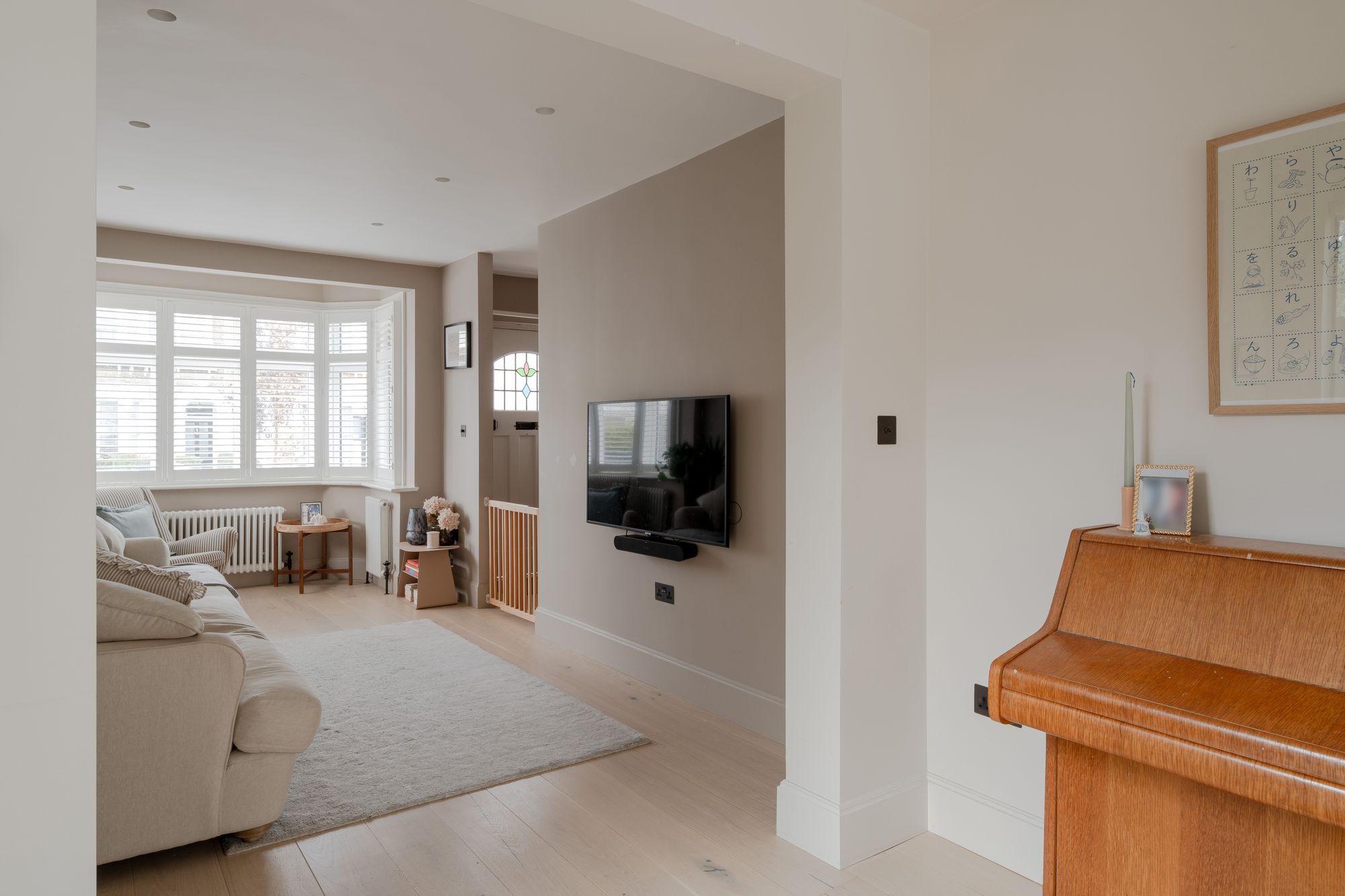 4 bed end of terrace house for sale in Leyspring Road, Bushwood, London, E11  - Property Image 3