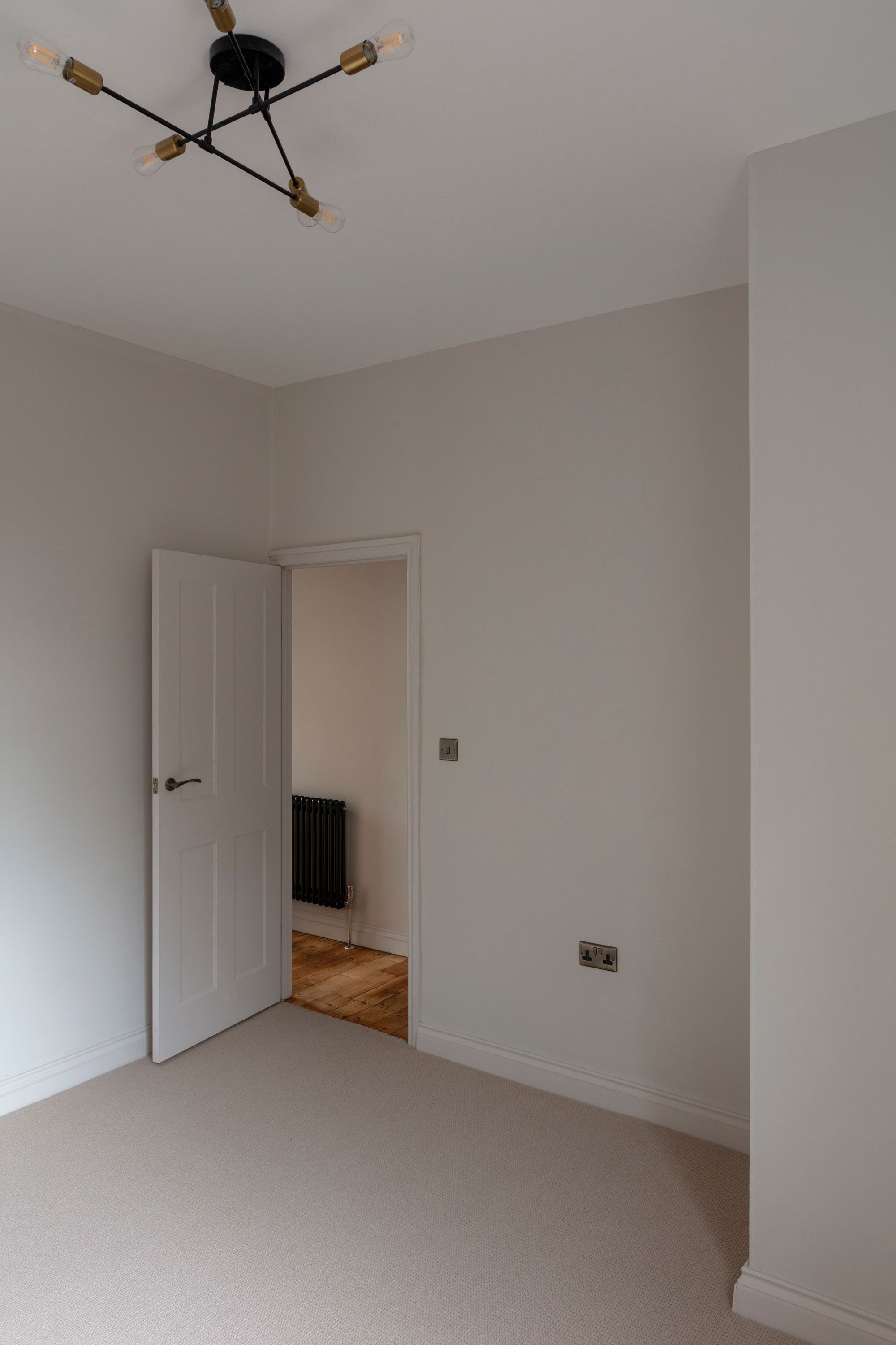 2 bed maisonette for sale in Albert Road, Leyton, London, E10  - Property Image 14