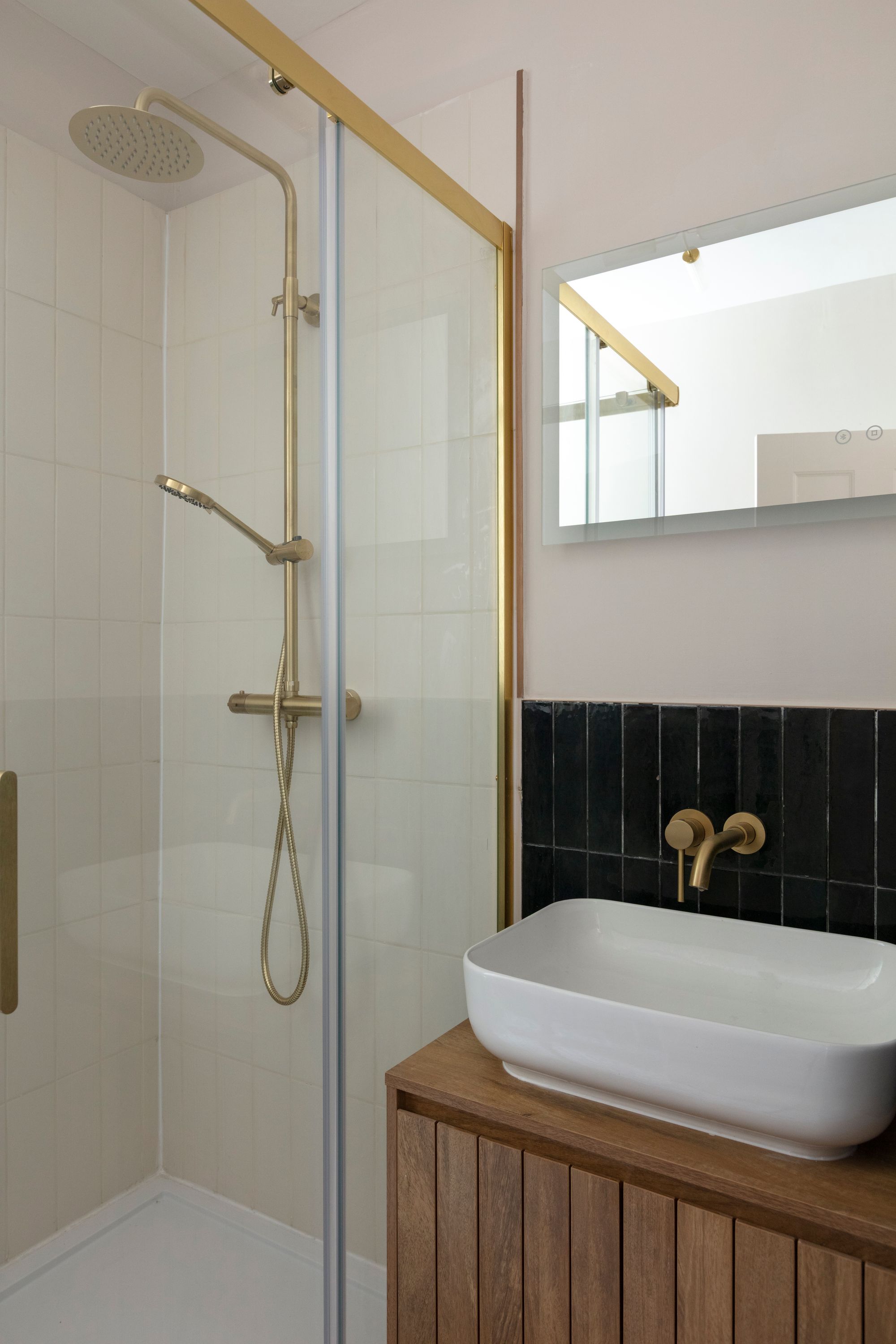 2 bed maisonette for sale in Albert Road, Leyton, London, E10  - Property Image 18