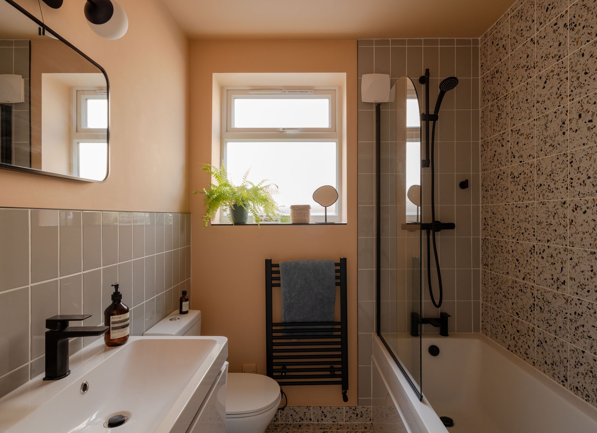 2 bed flat for sale in Barclay Road, Bushwood, London, E11 - Property Image 15