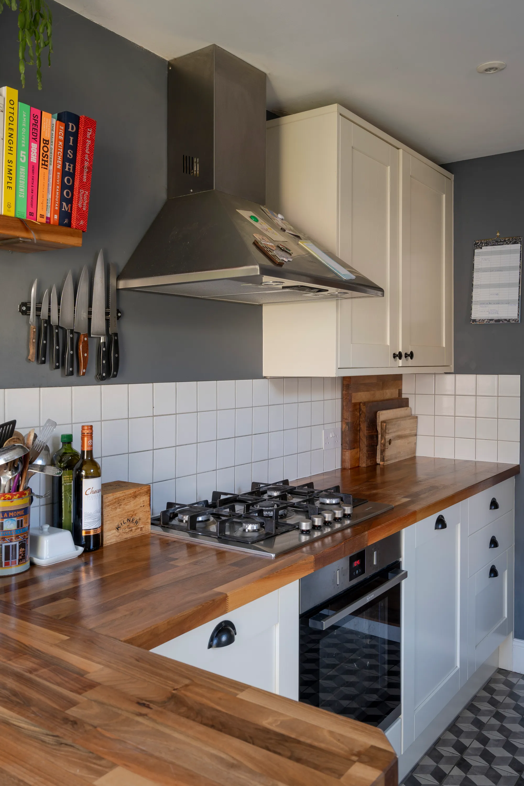 2 bed mid-terraced house for sale in Elsham Road, Leytonstone, London, E11  - Property Image 12