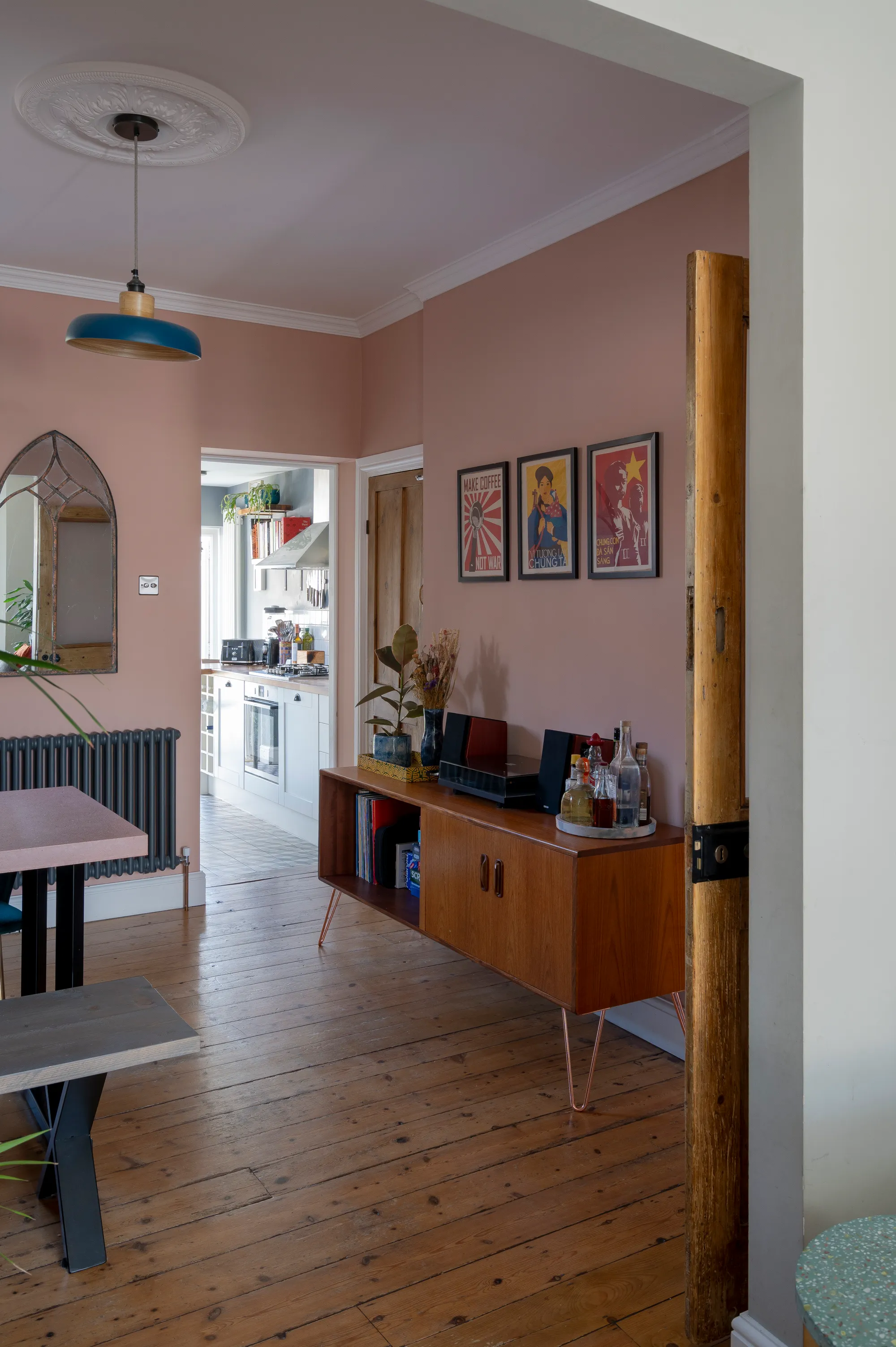 2 bed mid-terraced house for sale in Elsham Road, Leytonstone, London, E11  - Property Image 9