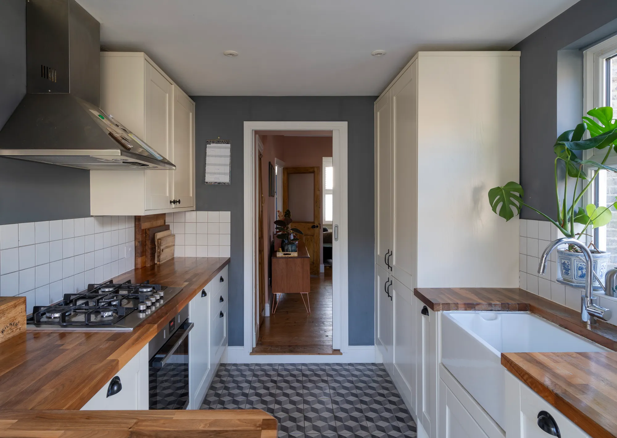 2 bed mid-terraced house for sale in Elsham Road, Leytonstone, London, E11  - Property Image 14