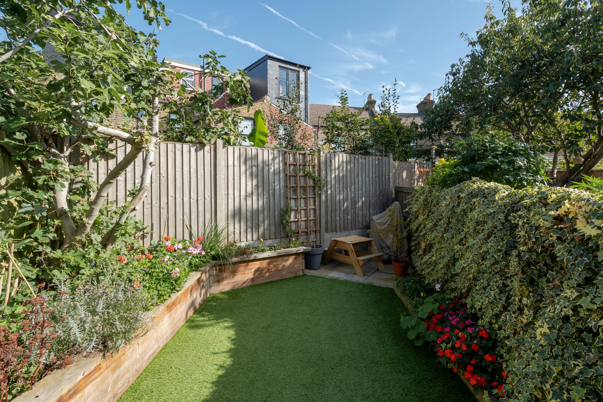 2 bed mid-terraced house for sale in Elsham Road, Leytonstone, London, E11  - Property Image 34