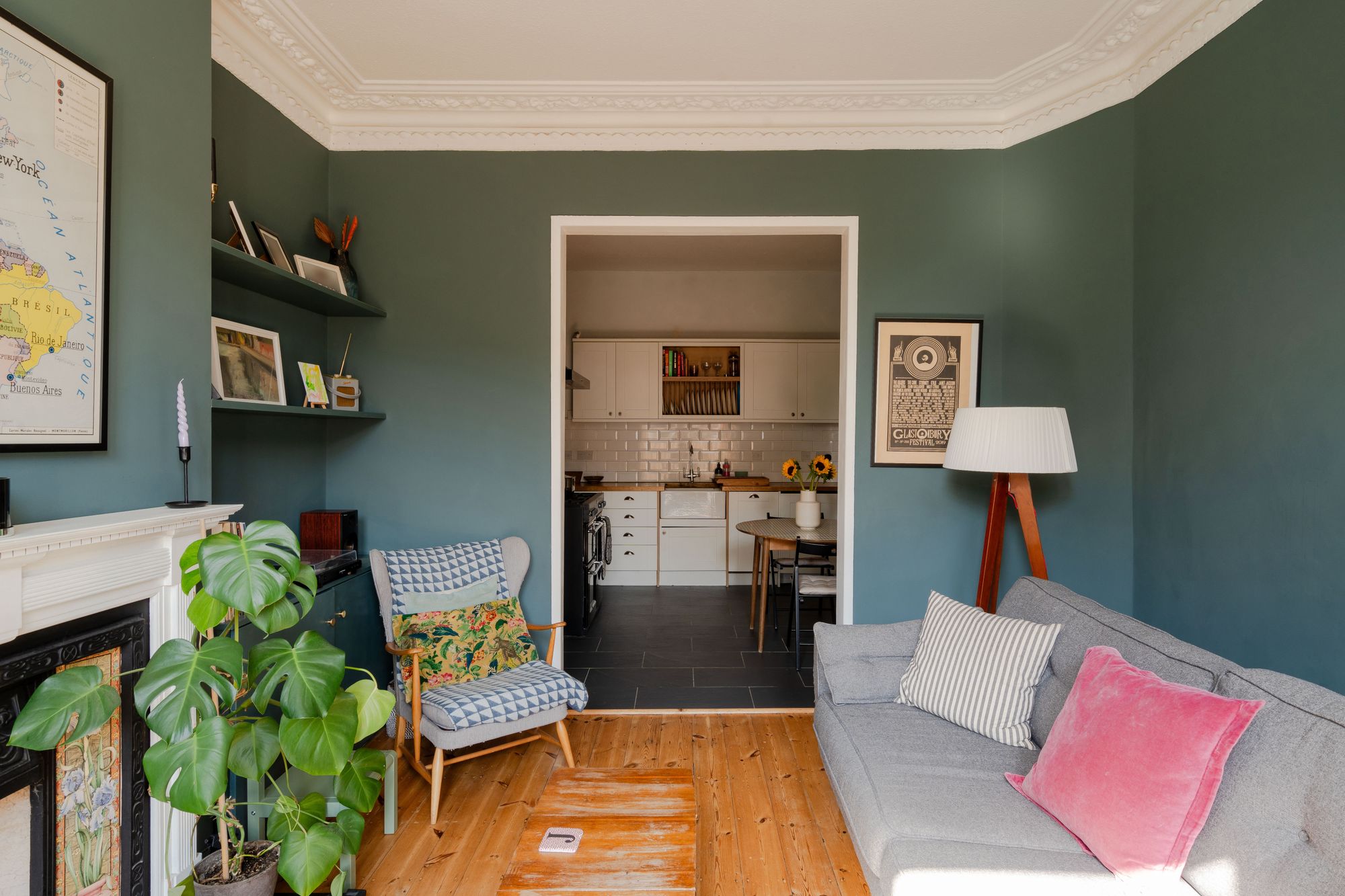 2 bed for sale in Hampton Road, Forest Gate, London, E7  - Property Image 2