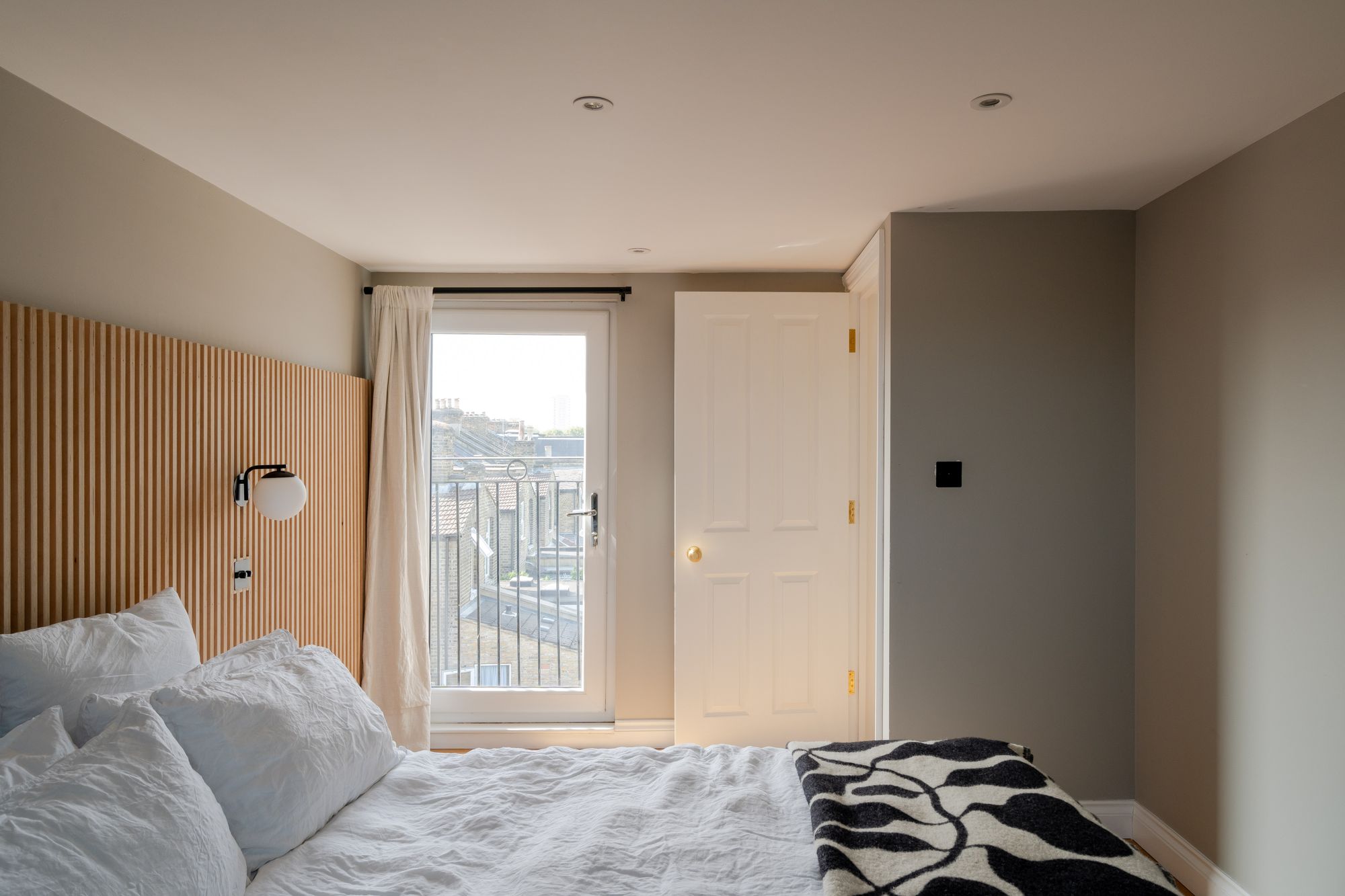 3 bed mid-terraced house for sale in Selby Road, Leytonstone, London, E11 - Property Image 28