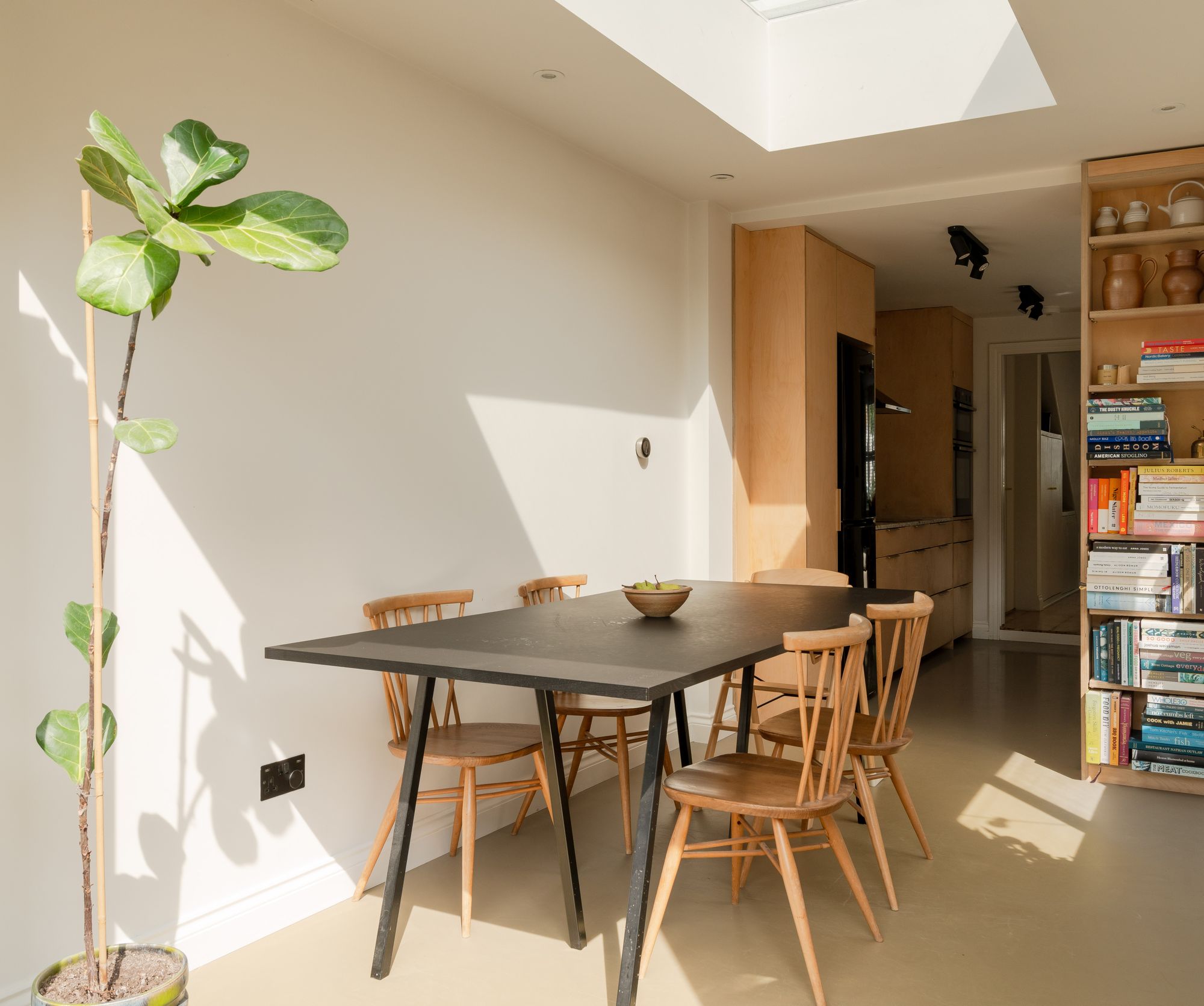 3 bed mid-terraced house for sale in Selby Road, Leytonstone, London, E11 - Property Image 12