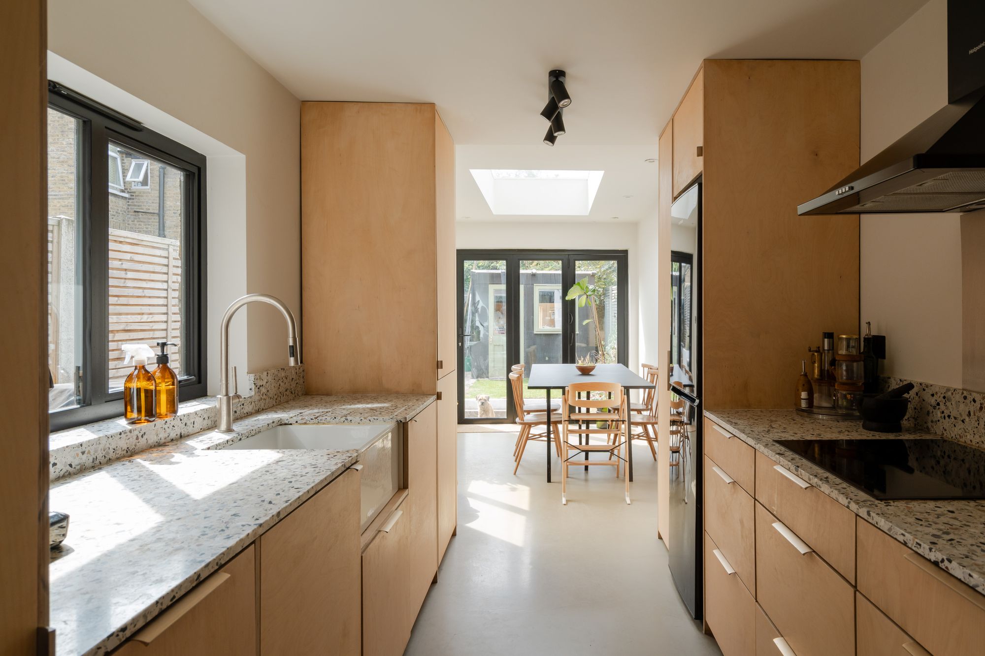 3 bed mid-terraced house for sale in Selby Road, Leytonstone, London, E11 - Property Image 8