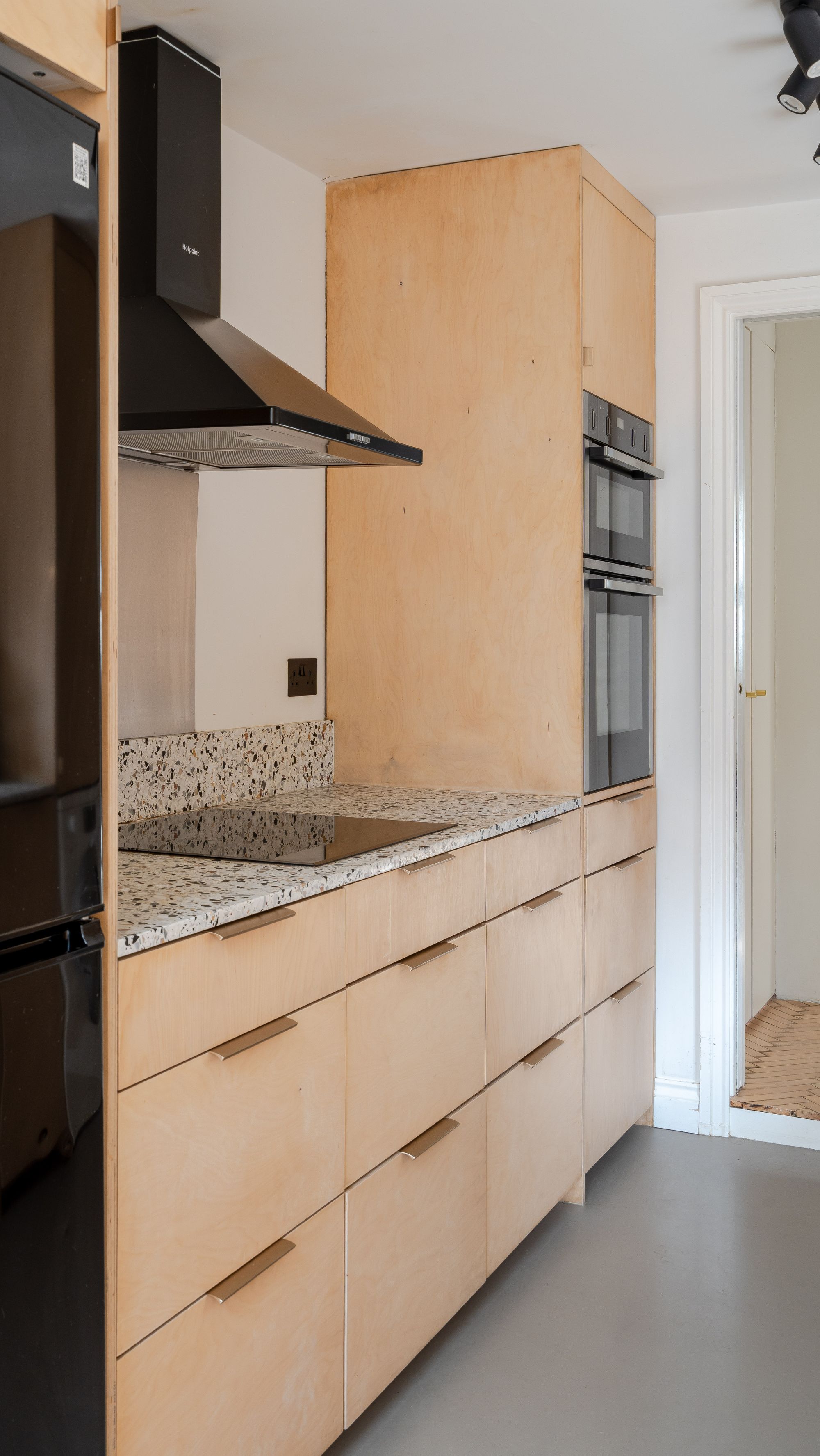 3 bed mid-terraced house for sale in Selby Road, Leytonstone, London, E11 - Property Image 11