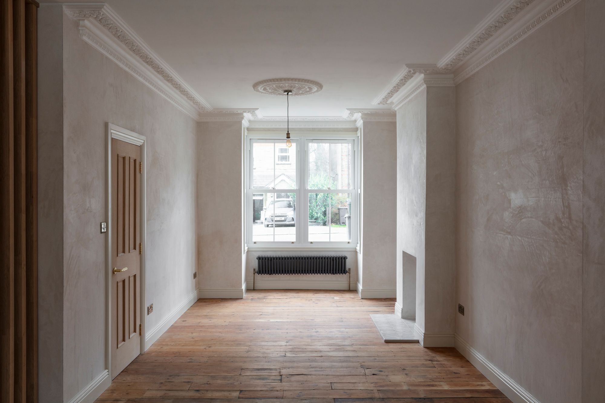 4 bed end of terrace house for sale in Peel Road, South Woodford, London, E18  - Property Image 3