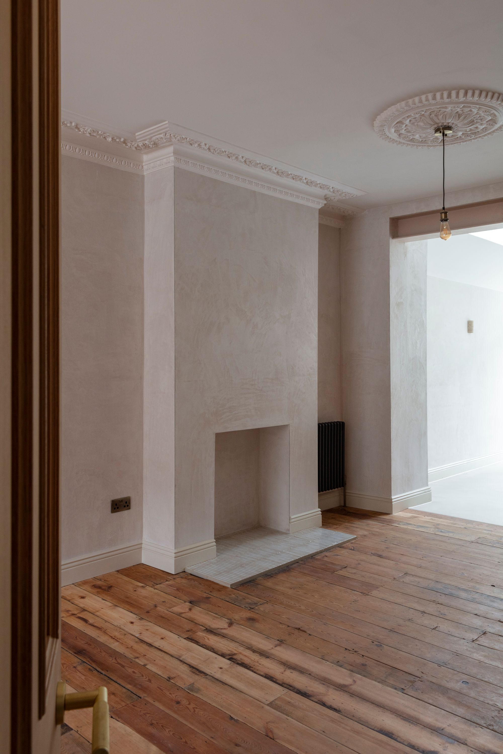 4 bed end of terrace house for sale in Peel Road, South Woodford, London, E18  - Property Image 12