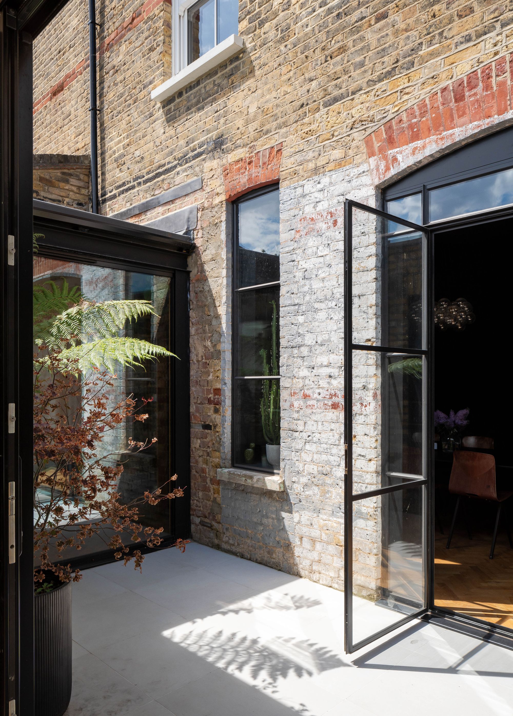 6 bed terraced house for sale in Forest Drive East, Upper Leytonstone, London, E11  - Property Image 15