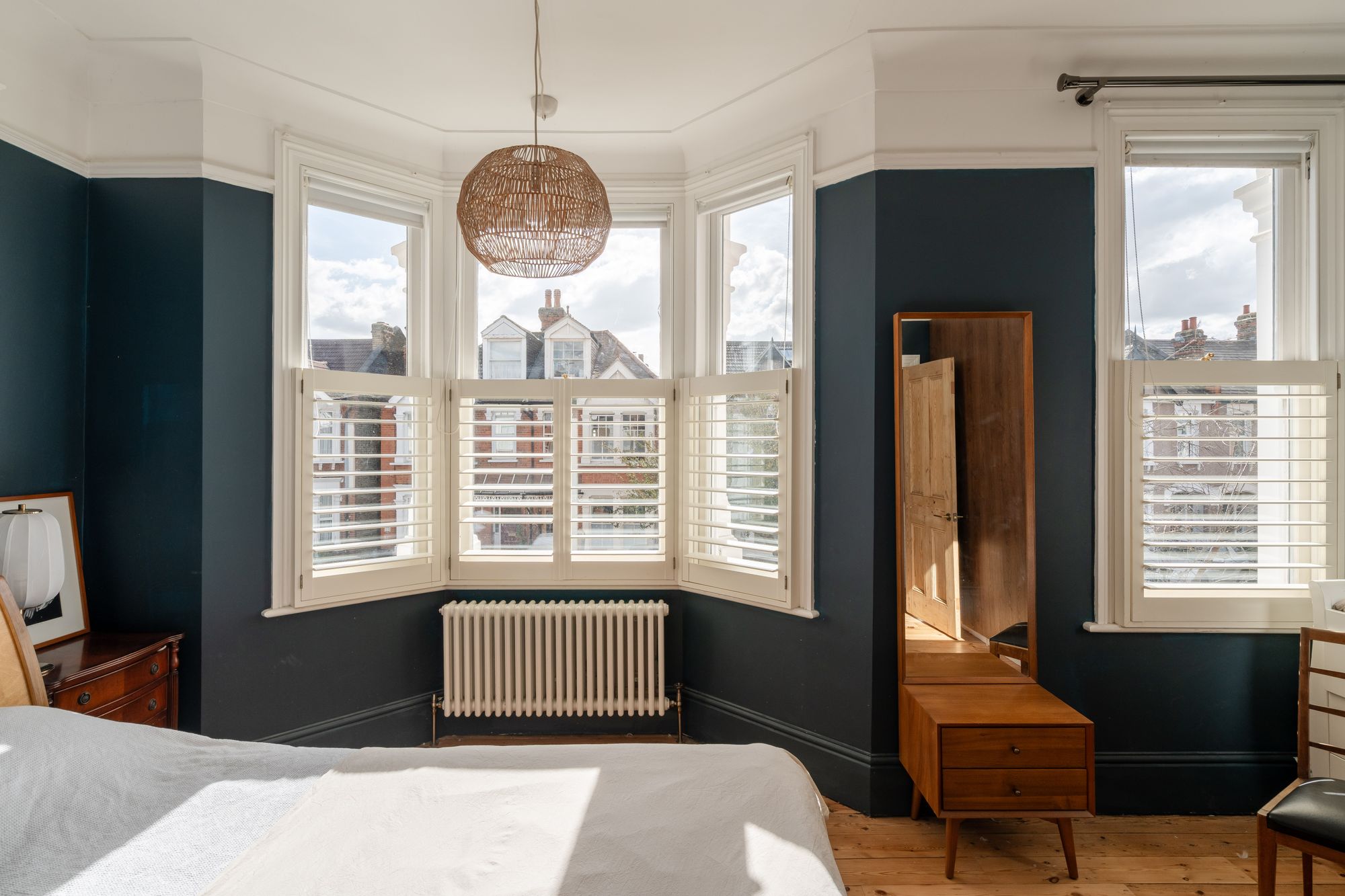 3 bed semi-detached house for sale in Herongate Road, Aldersbrook, London, E12 - Property Image 33