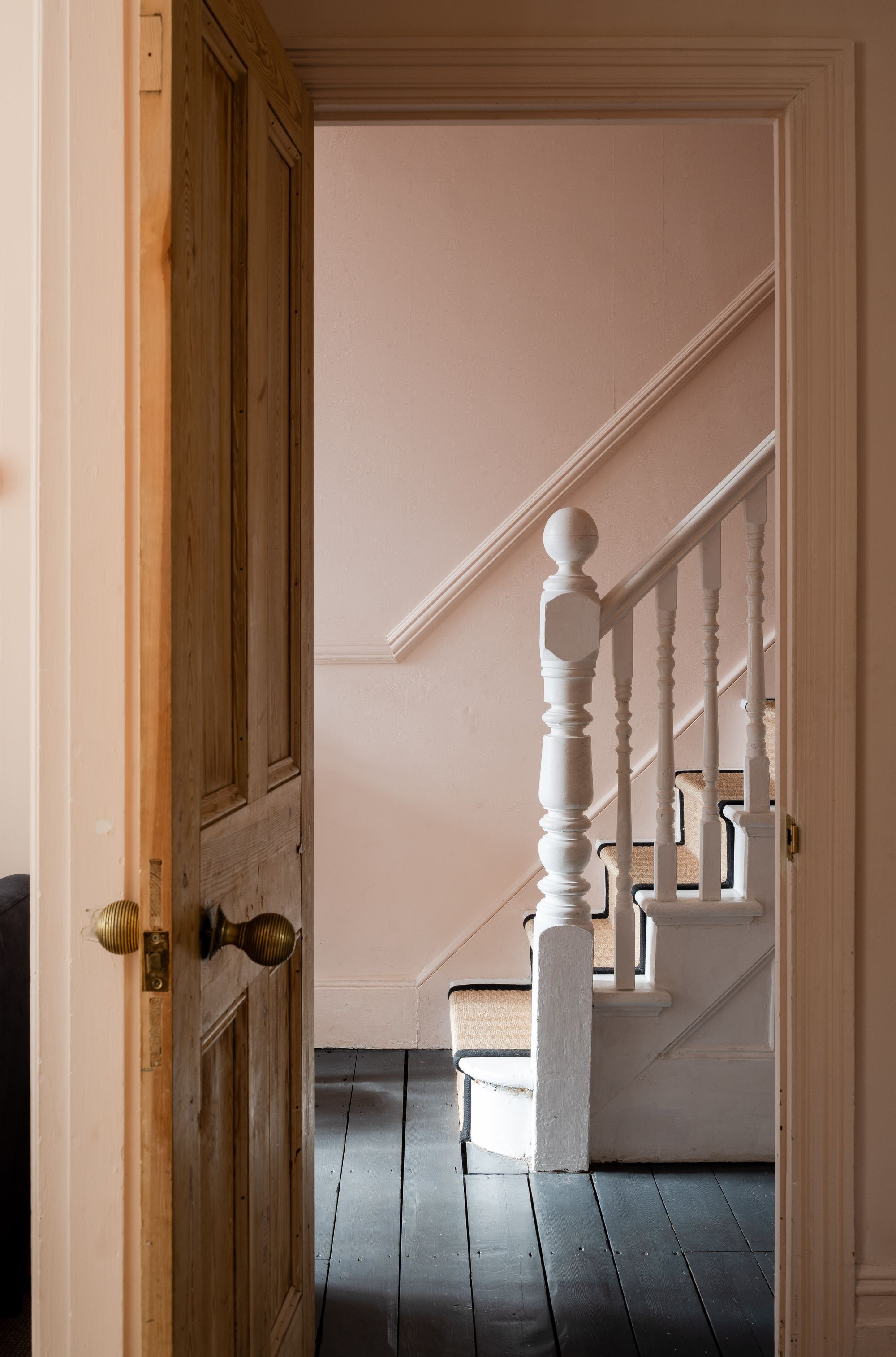 3 bed semi-detached house for sale in Herongate Road, Aldersbrook, London, E12 - Property Image 9