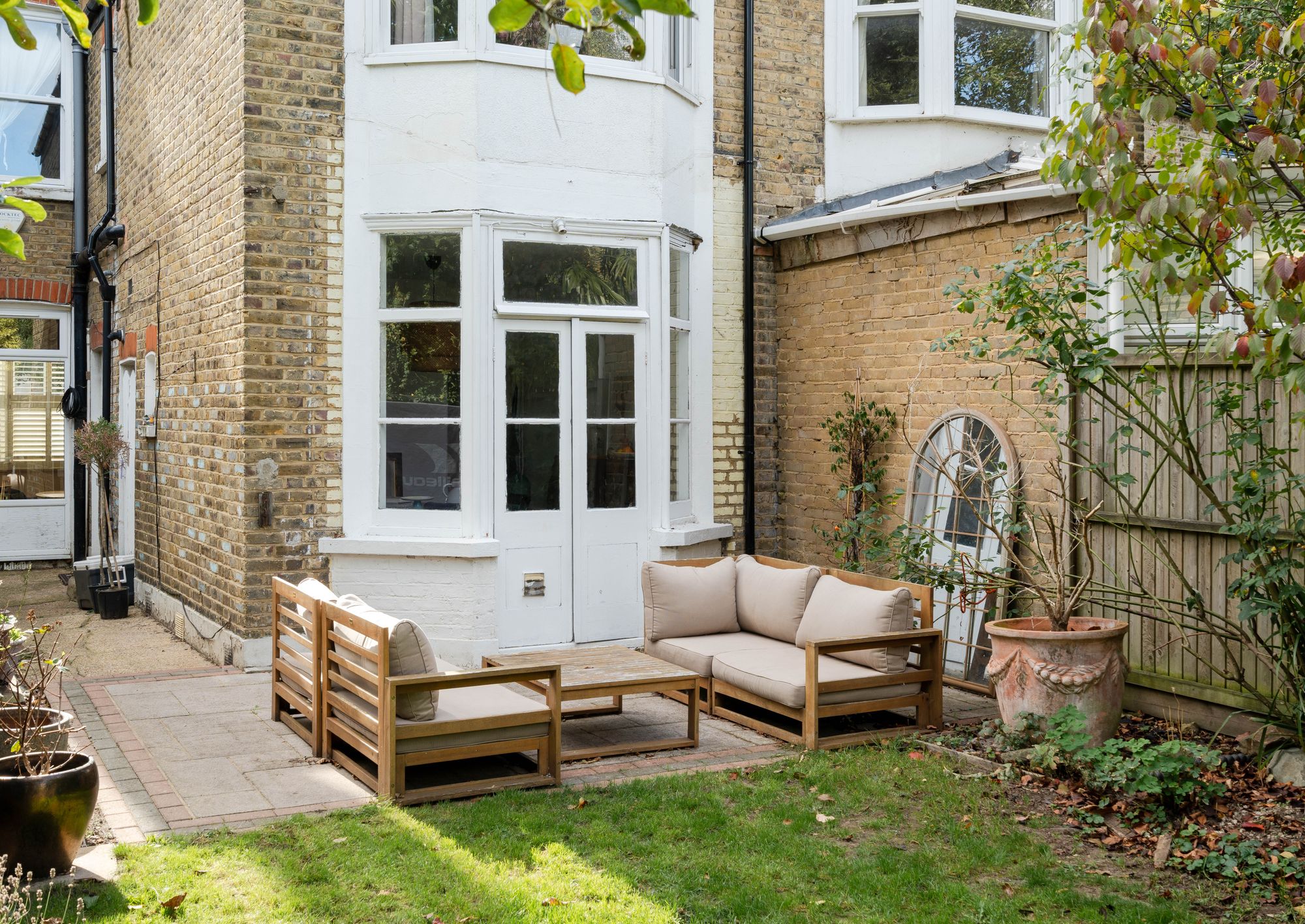 3 bed semi-detached house for sale in Herongate Road, Aldersbrook, London, E12 - Property Image 40