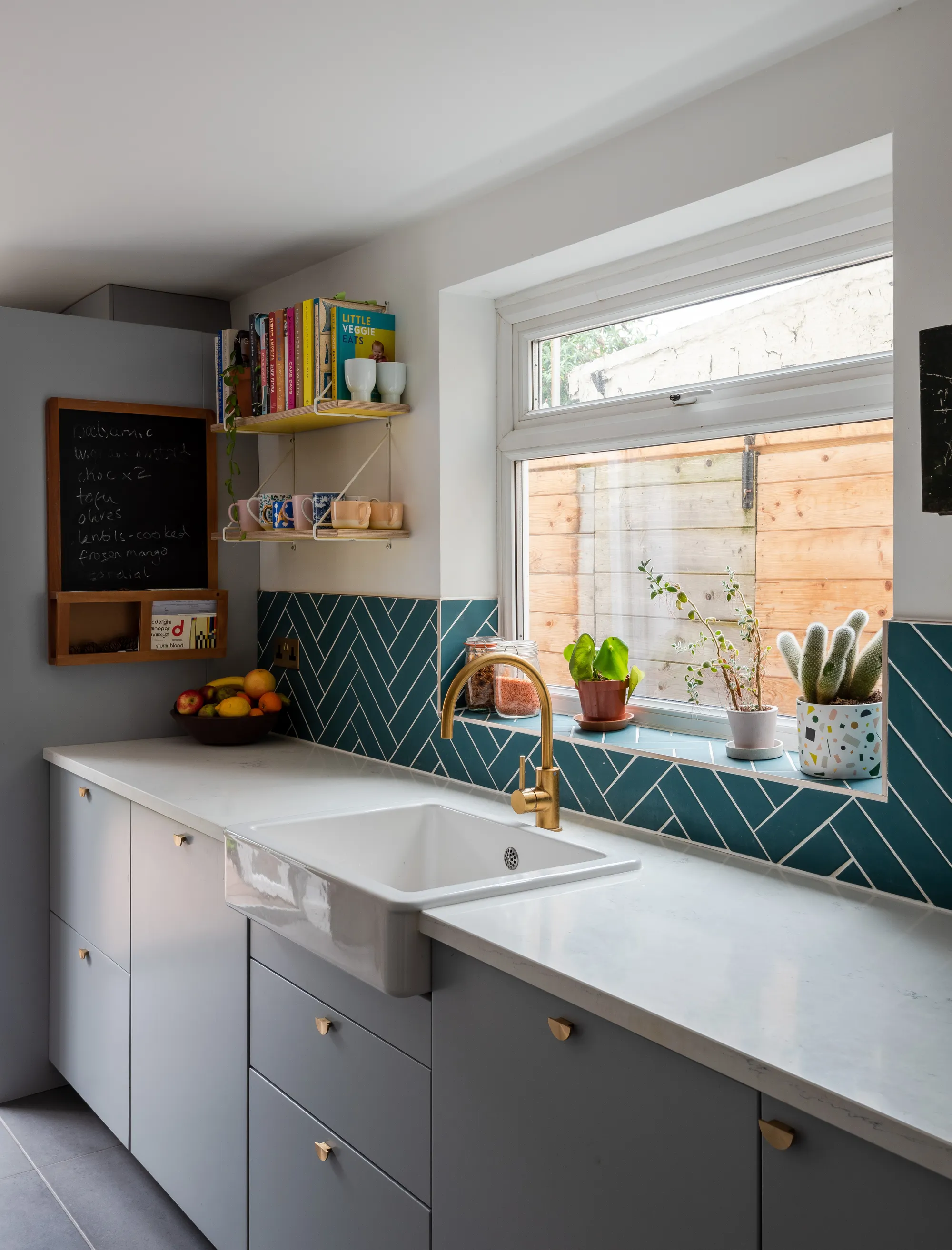 3 bed mid-terraced house for sale in Melford Road, Leytonstone, London, E11  - Property Image 12