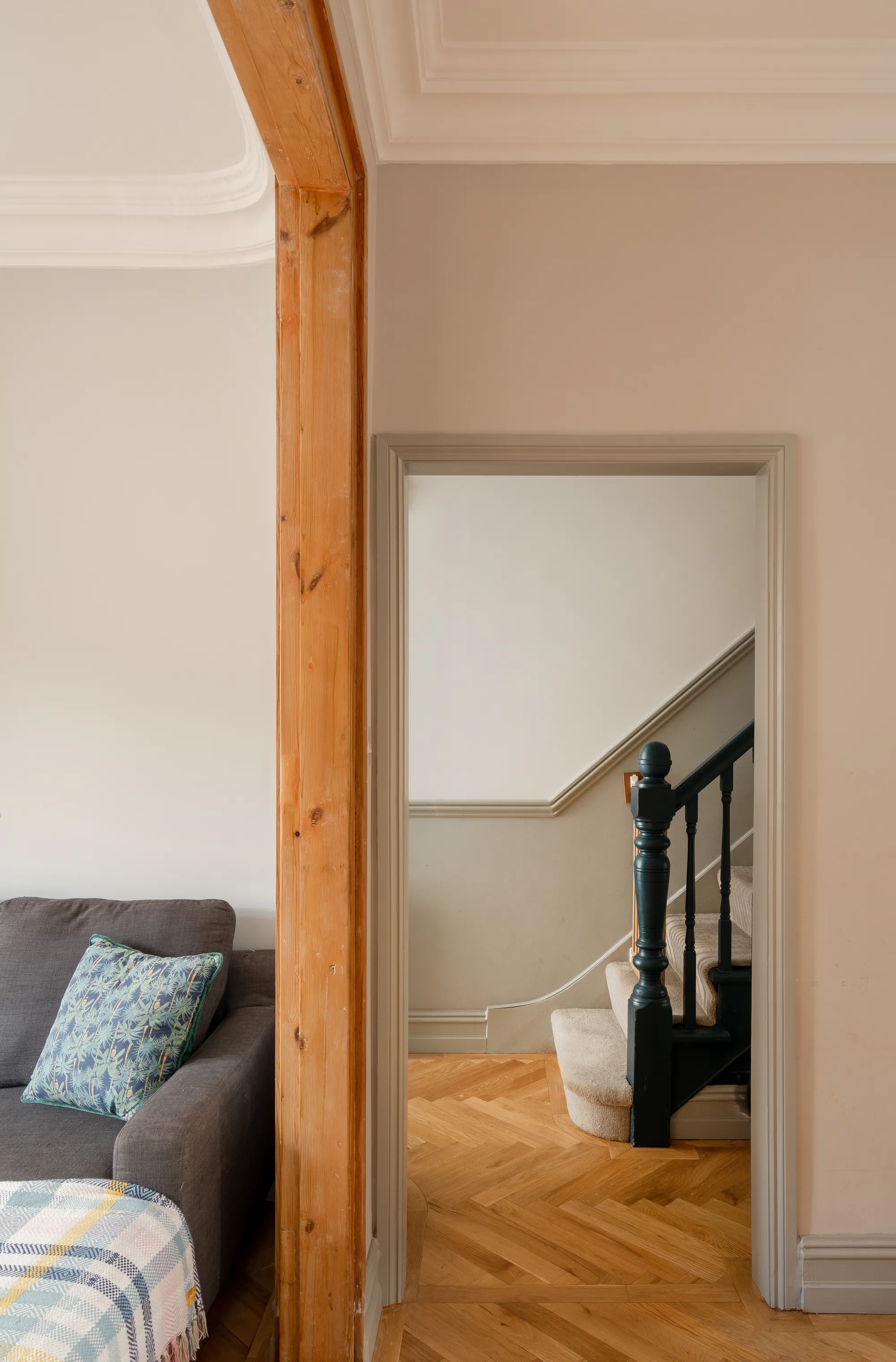 3 bed mid-terraced house for sale in Melford Road, Leytonstone, London, E11  - Property Image 6