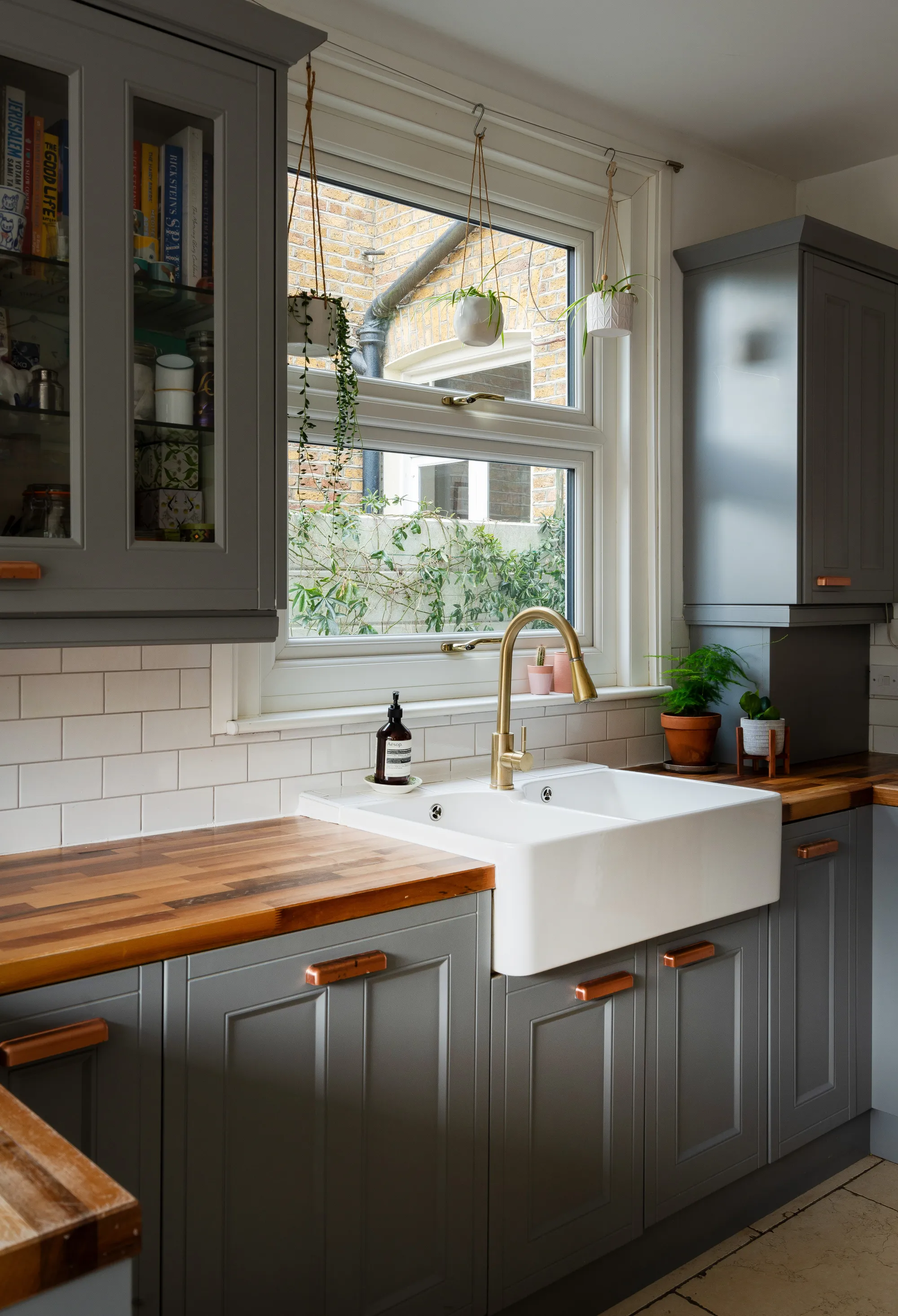 3 bed mid-terraced house for sale in Melford Road, Leytonstone, London, E11  - Property Image 16