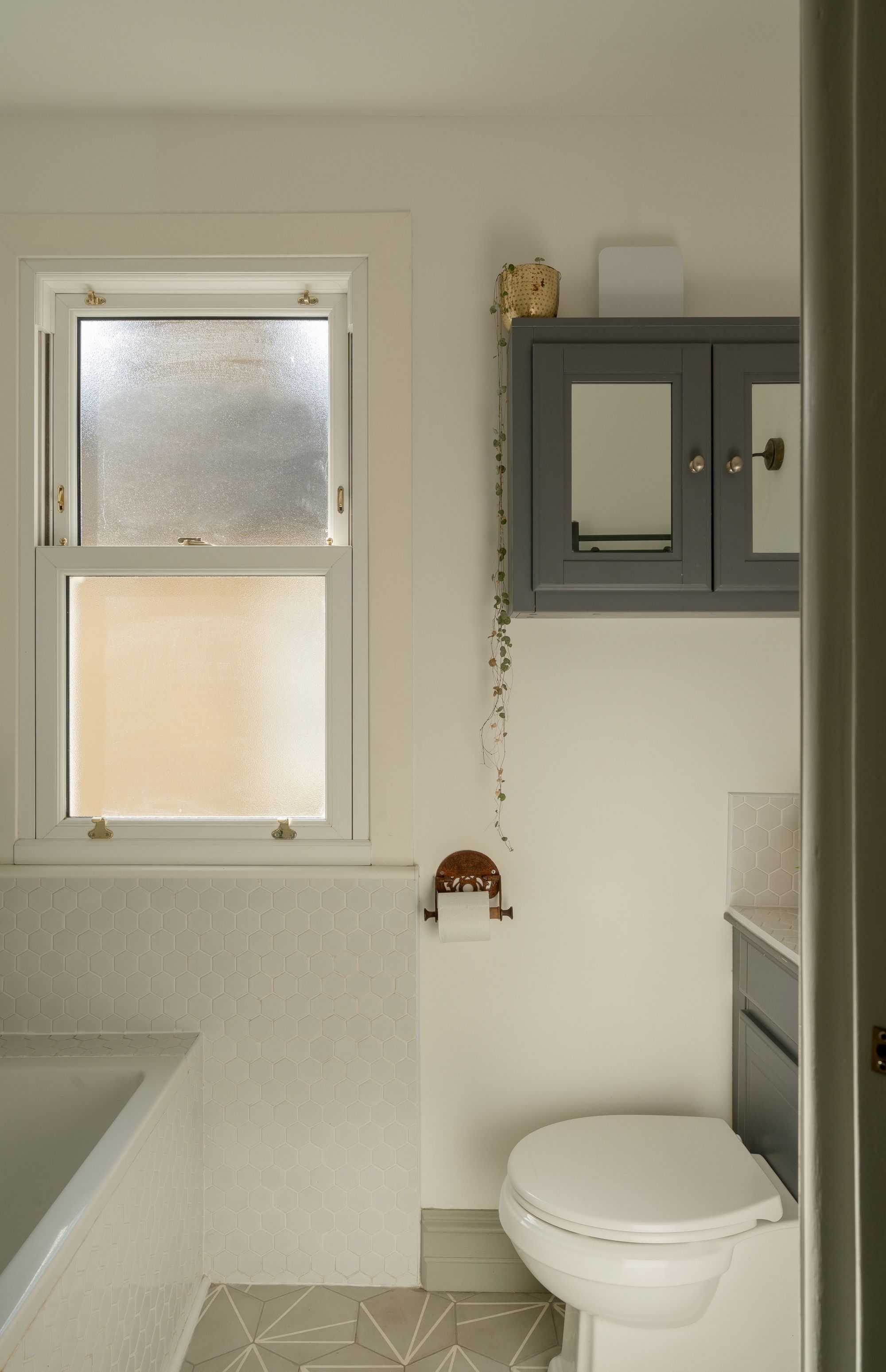 3 bed mid-terraced house for sale in Melford Road, Leytonstone, London, E11  - Property Image 34