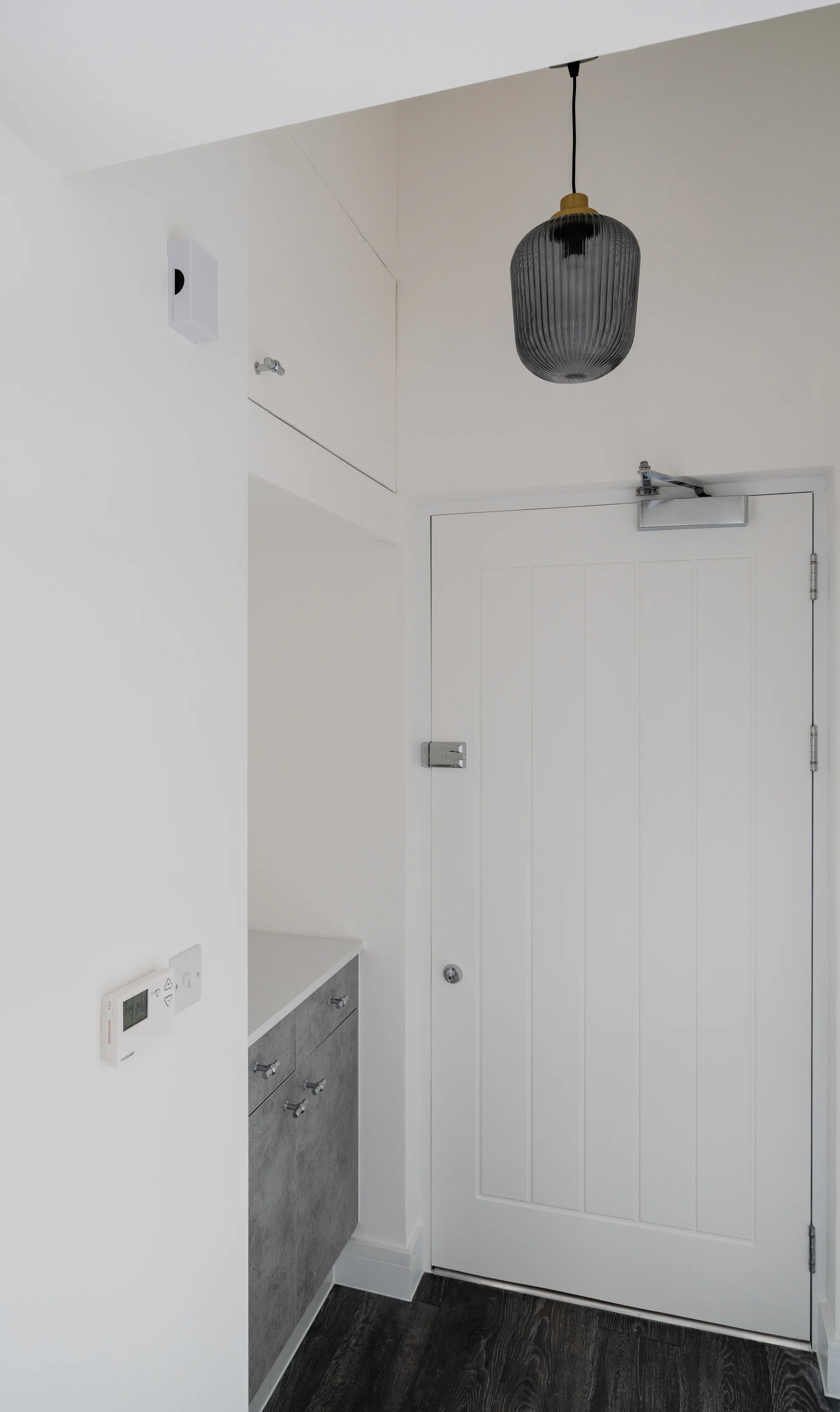 1 bed ground floor flat to rent in Tavistock Road, London, E7  - Property Image 9