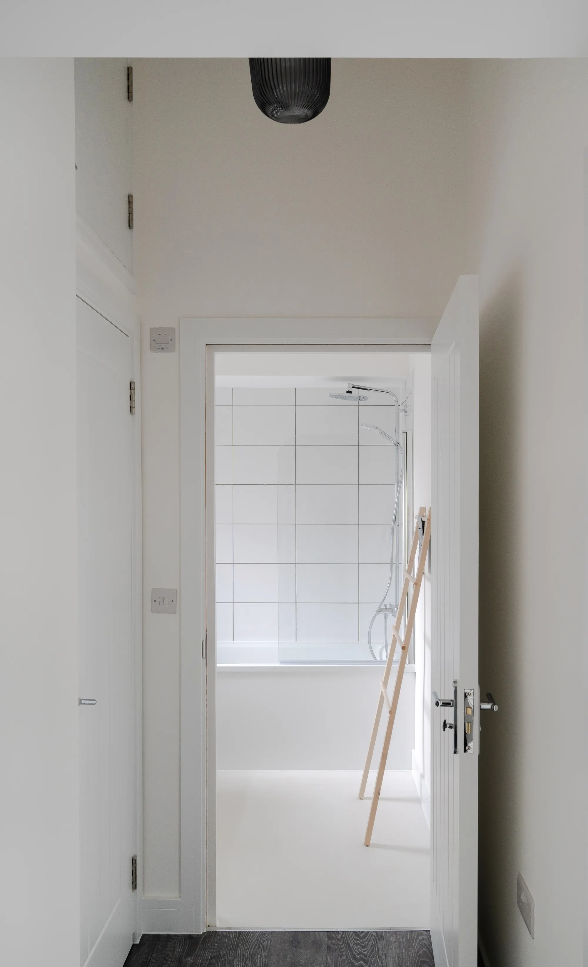 1 bed ground floor flat to rent in Tavistock Road, London, E7  - Property Image 10