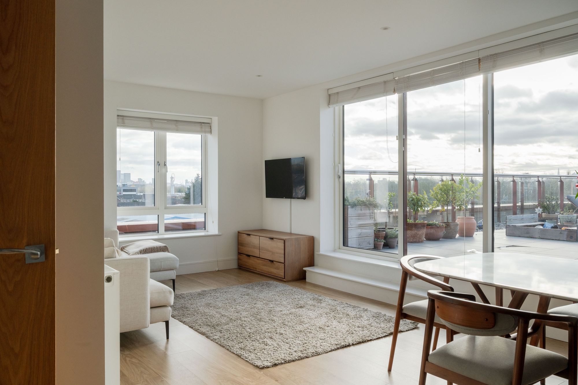 3 bed apartment for sale in Tallack Road, Leyton, London, E10 - Property Image 8