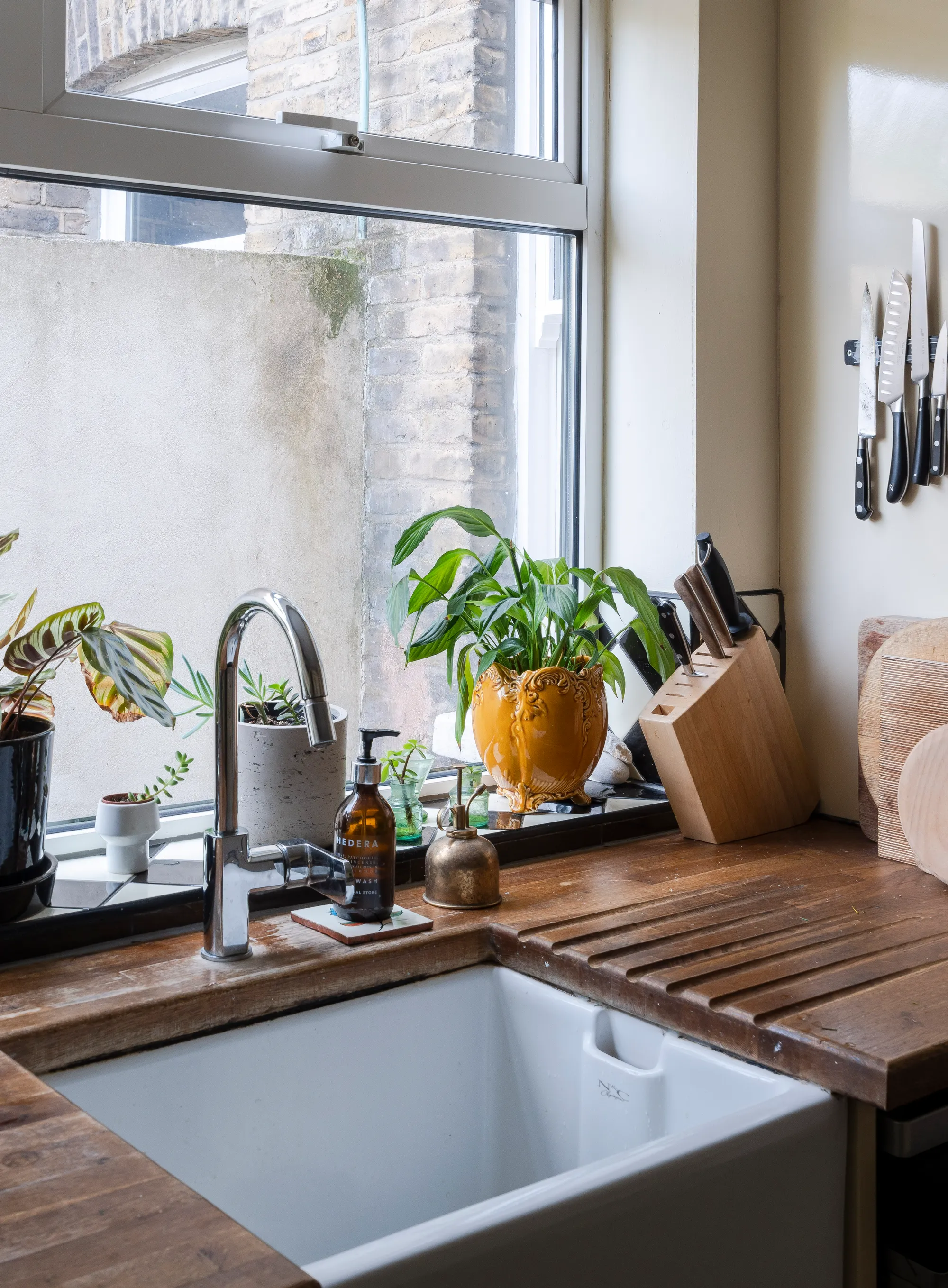 2 bed mid-terraced house for sale in Granleigh Road, Leytonstone, London E11  - Property Image 12