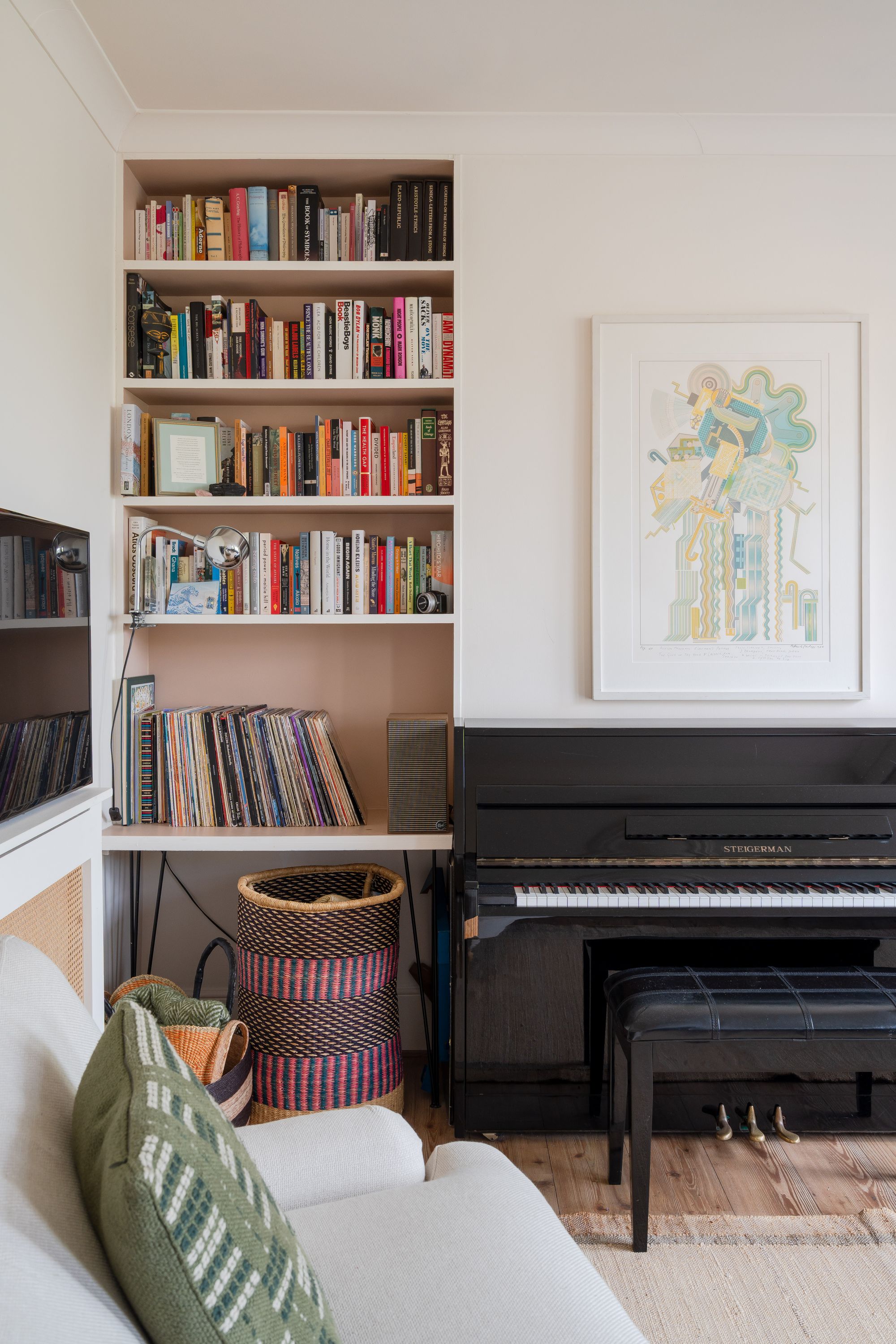 2 bed flat for sale in Harrington Road, Leytonstone, London, E11  - Property Image 5