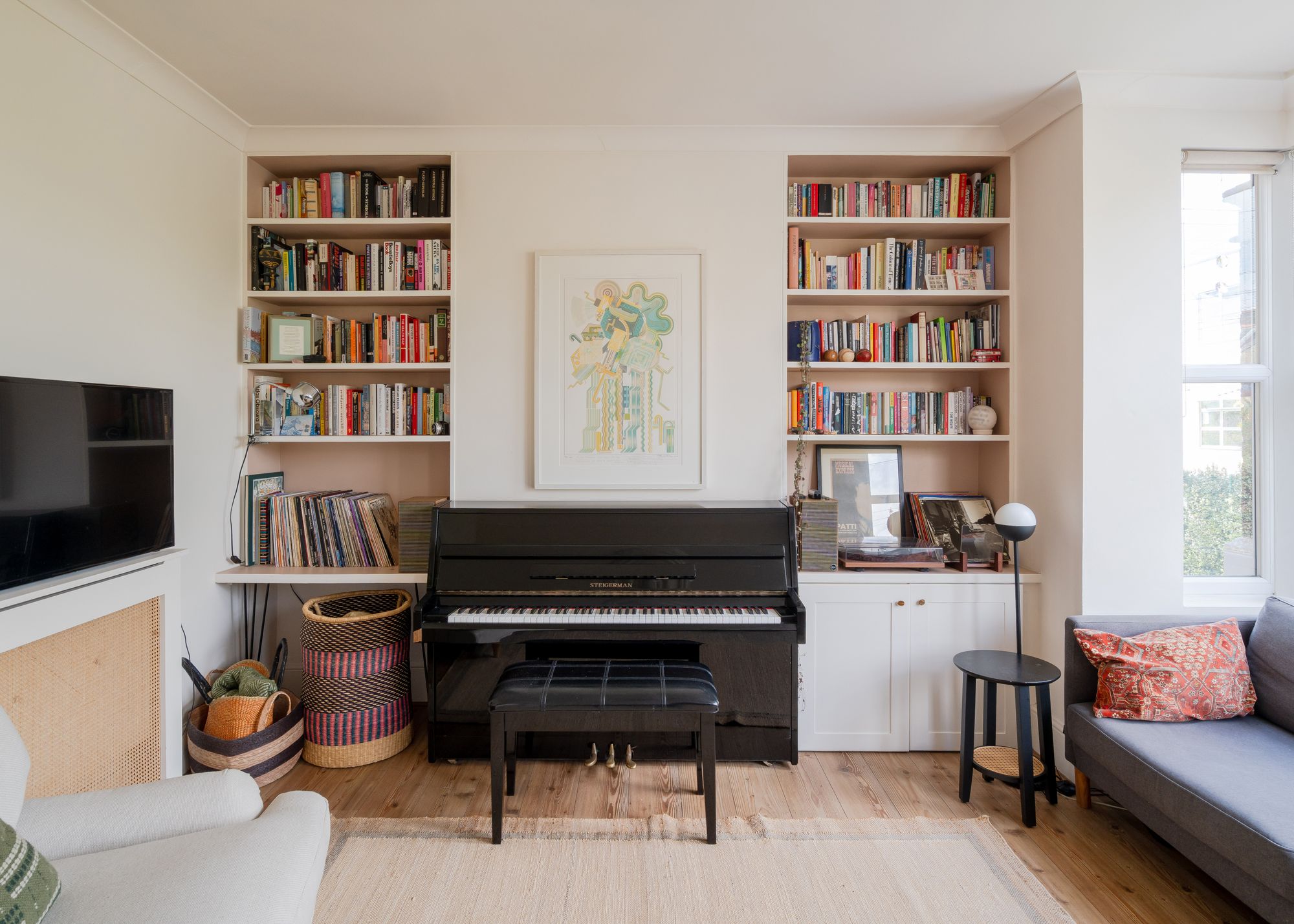 2 bed flat for sale in Harrington Road, Leytonstone, London, E11  - Property Image 2