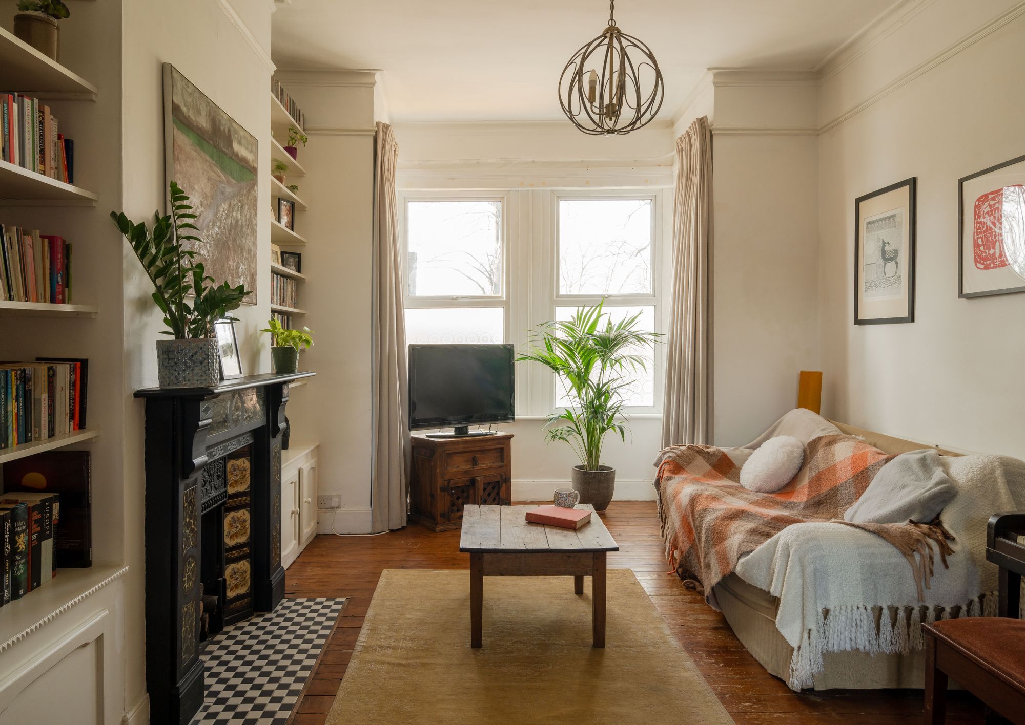 Woodhouse Grove, East Ham, London, E12