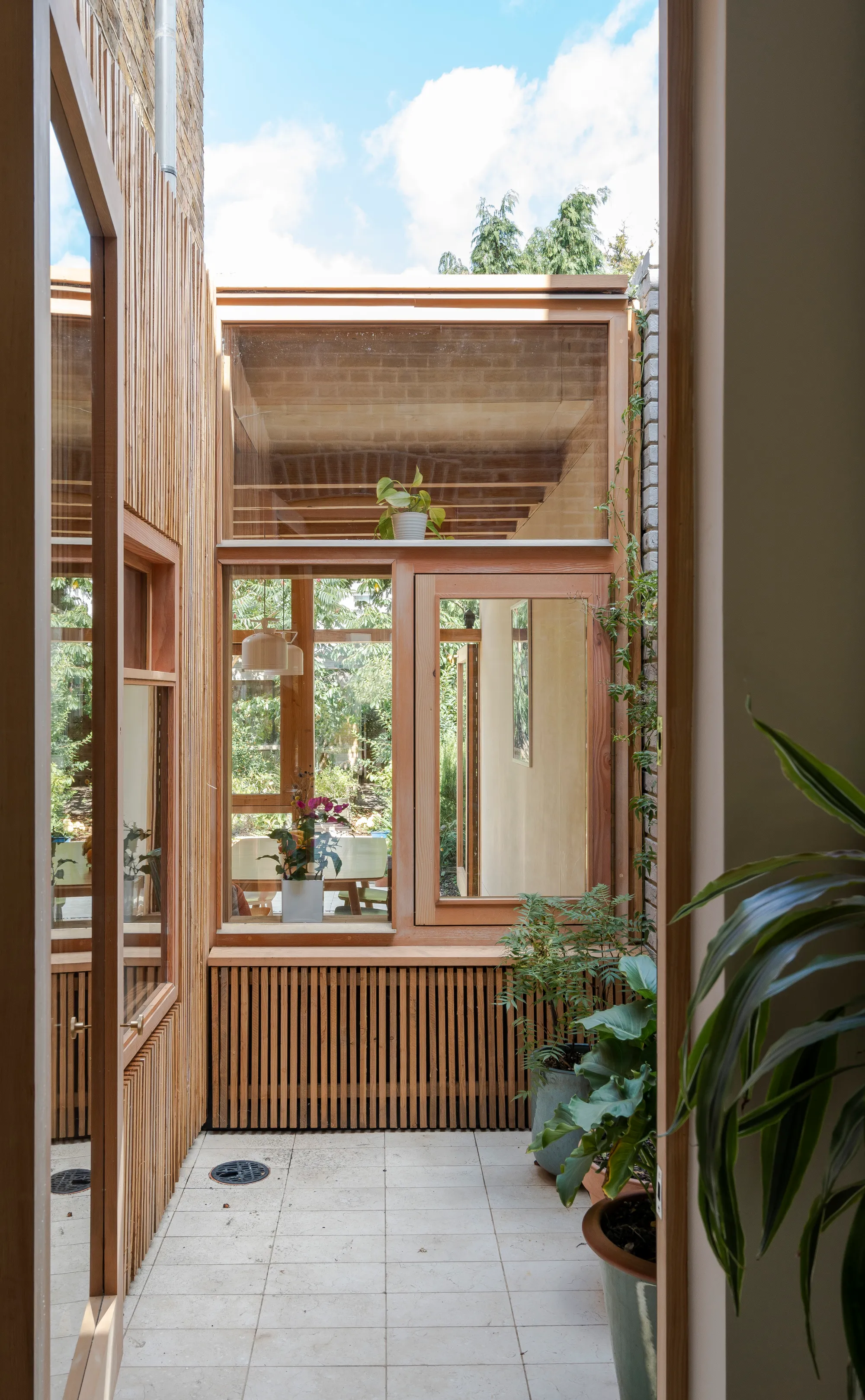 2 bed mid-terraced house for sale in Morley Road, Leyton, London, E10  - Property Image 8