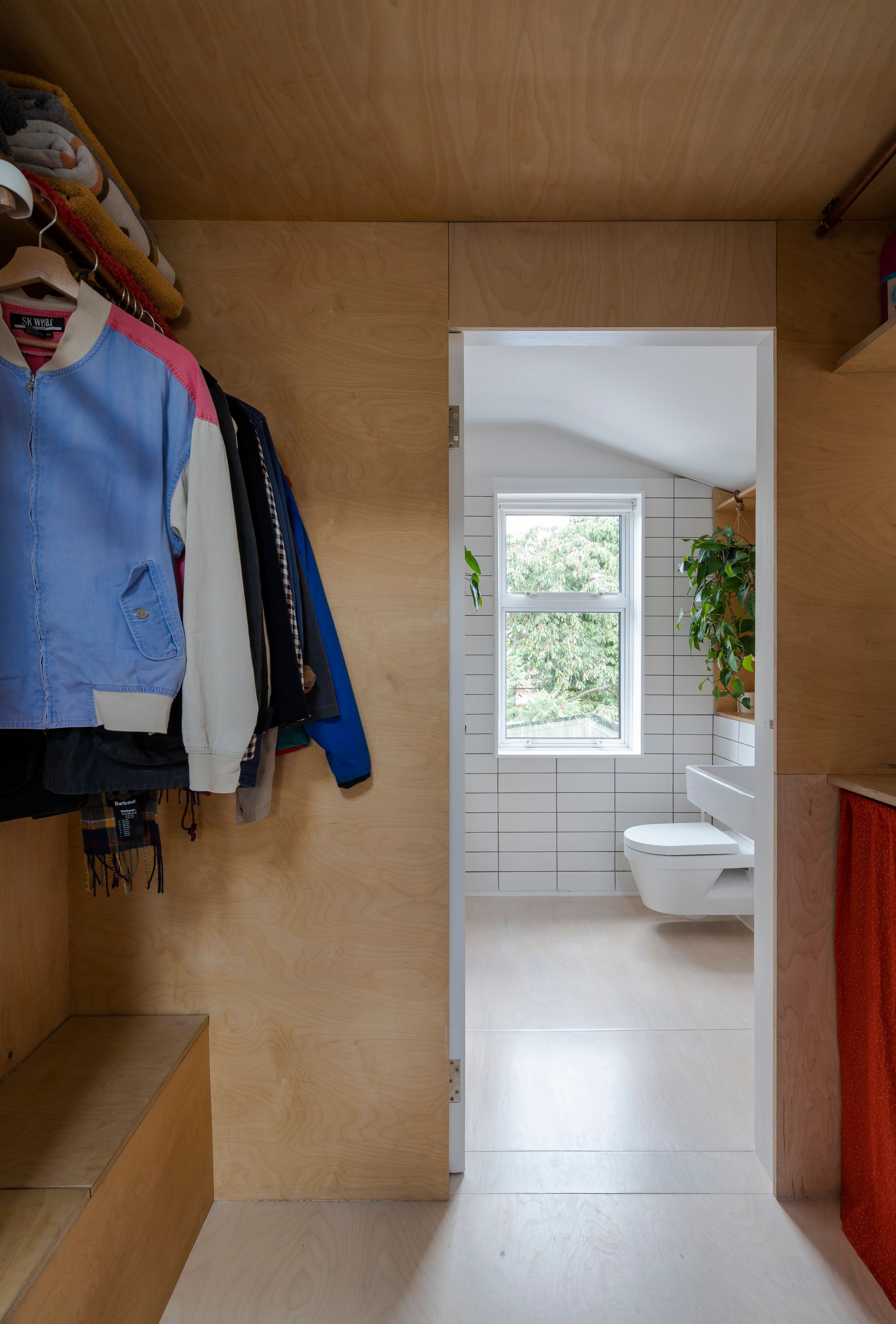 2 bed mid-terraced house for sale in Morley Road, Leyton, London, E10  - Property Image 34