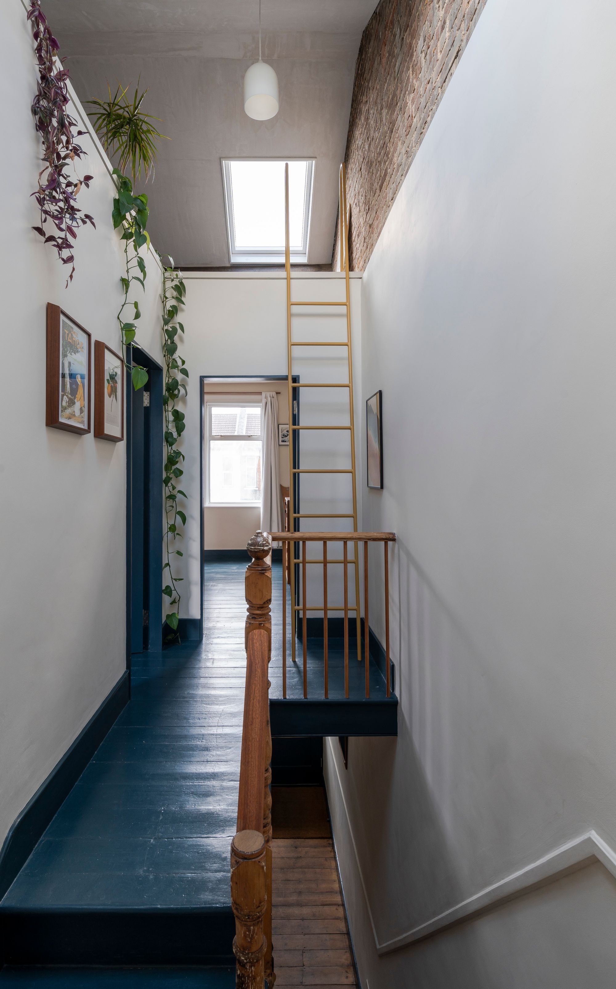 2 bed mid-terraced house for sale in Morley Road, Leyton, London, E10  - Property Image 38