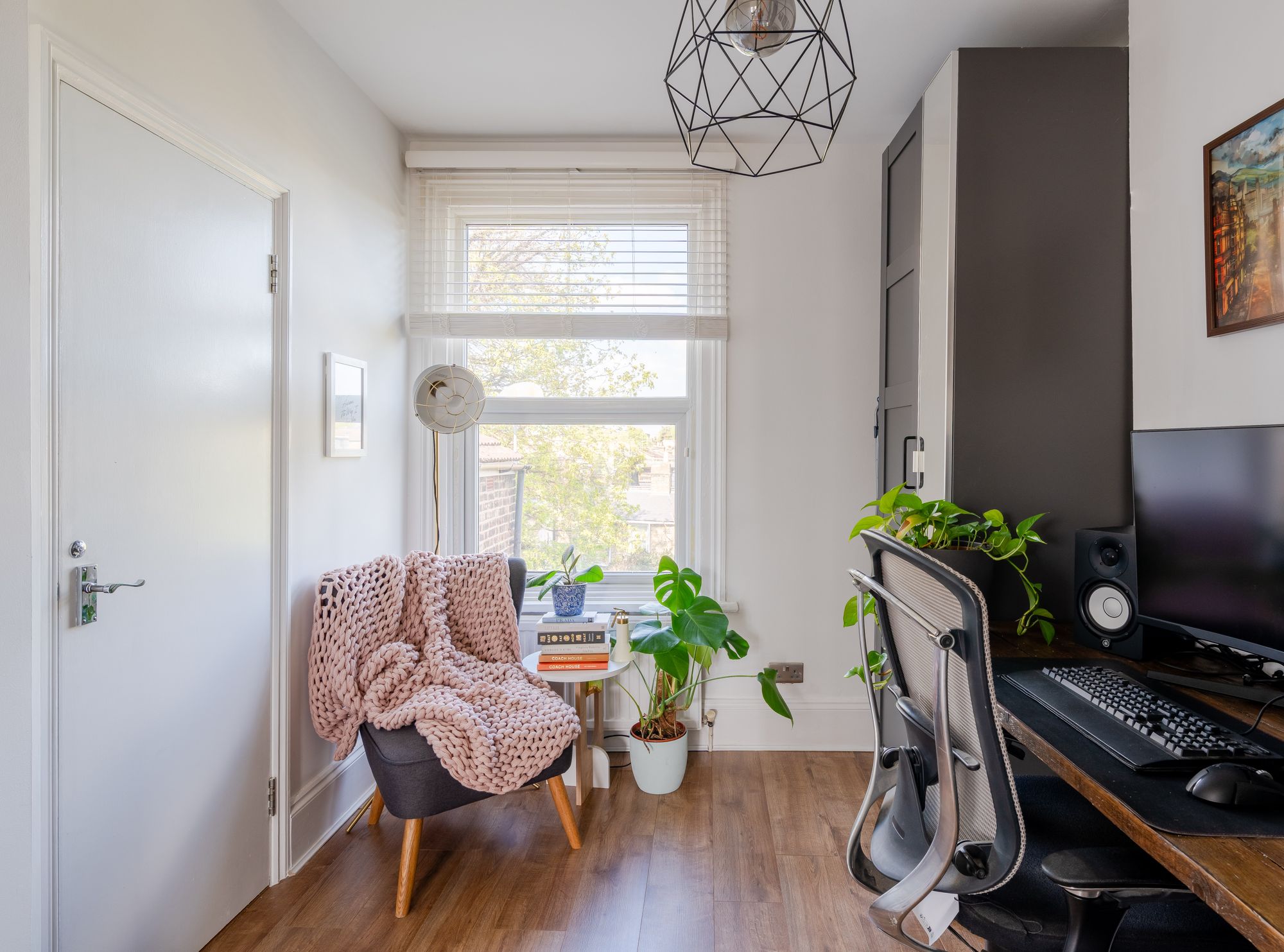 2 bed flat for sale in Grove Green Road, Leytonstone, London, E11  - Property Image 11