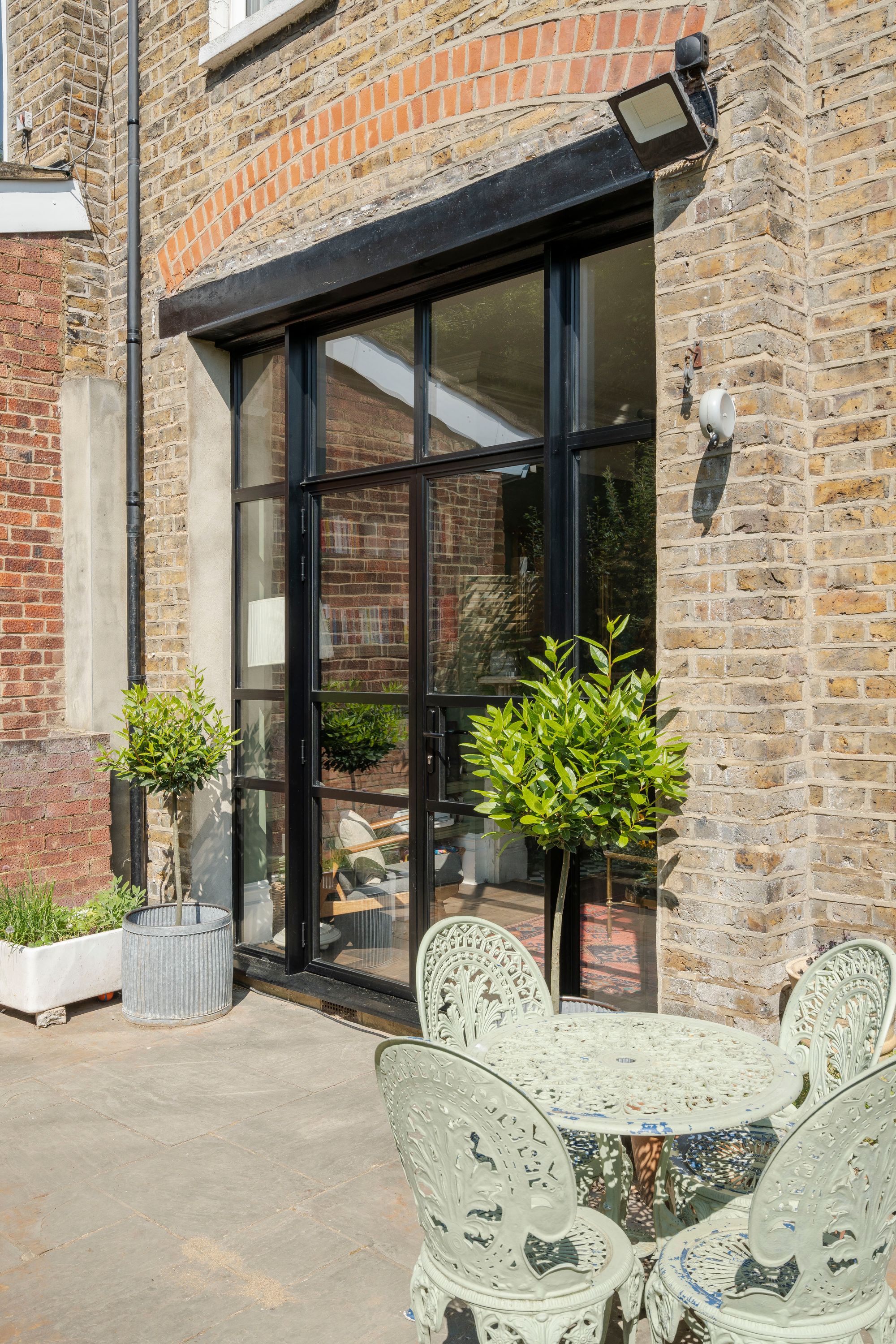 2 bed flat for sale in Chadwick Road, Upper Leytonstone, London, E11  - Property Image 24