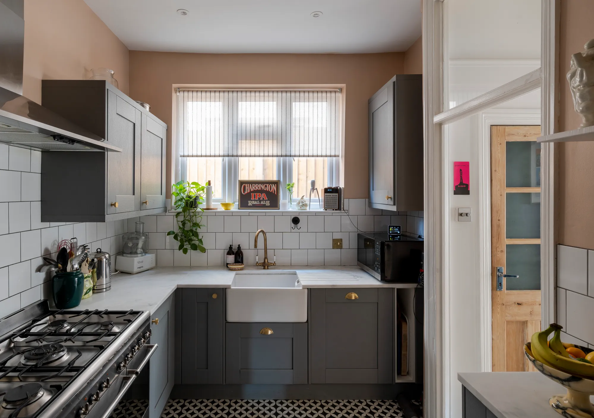 2 bed flat for sale in Chadwick Road, Upper Leytonstone, London, E11  - Property Image 11