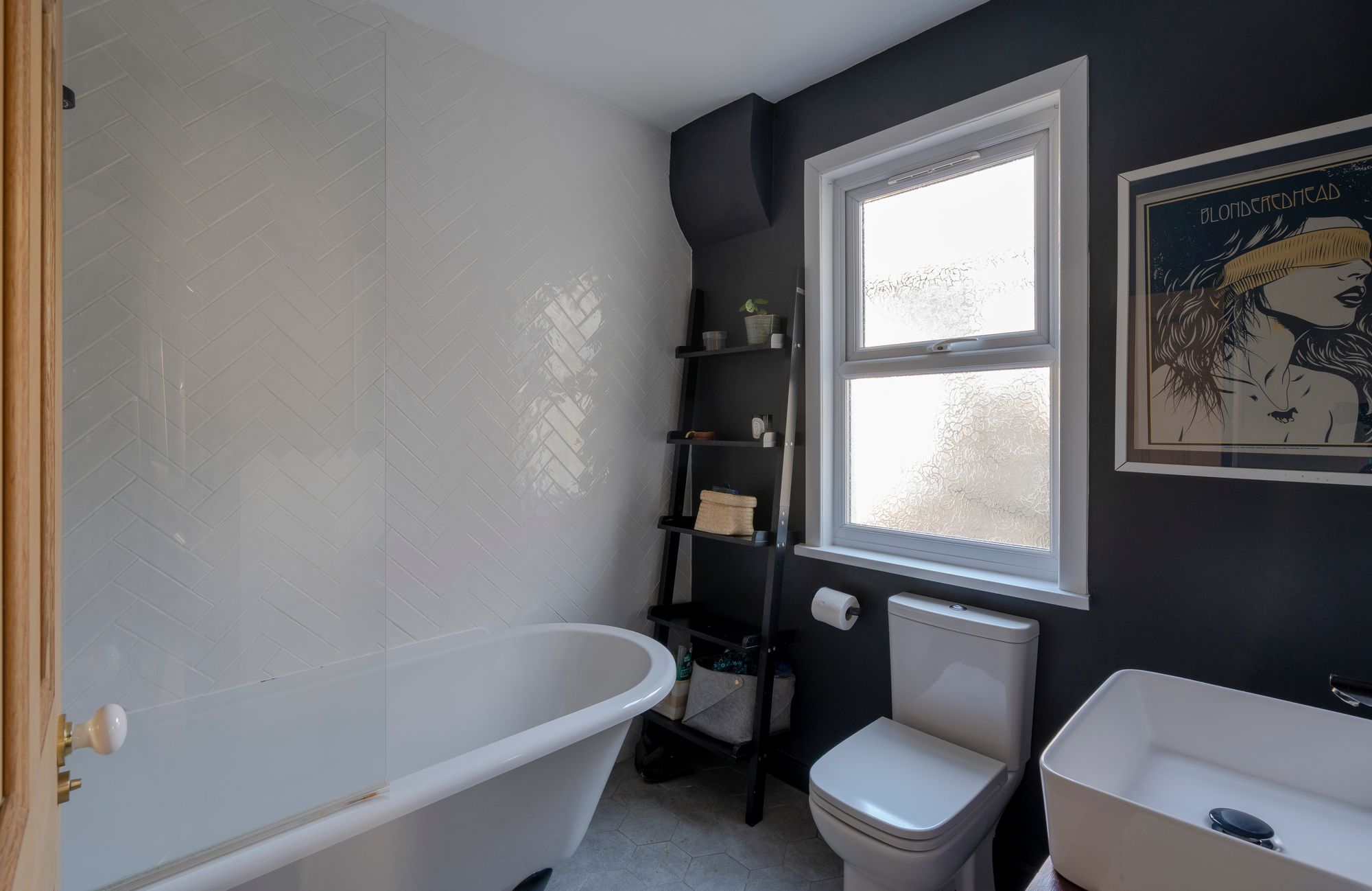 3 bed mid-terraced house for sale in Colchester Road, Leyton, London, E10  - Property Image 33