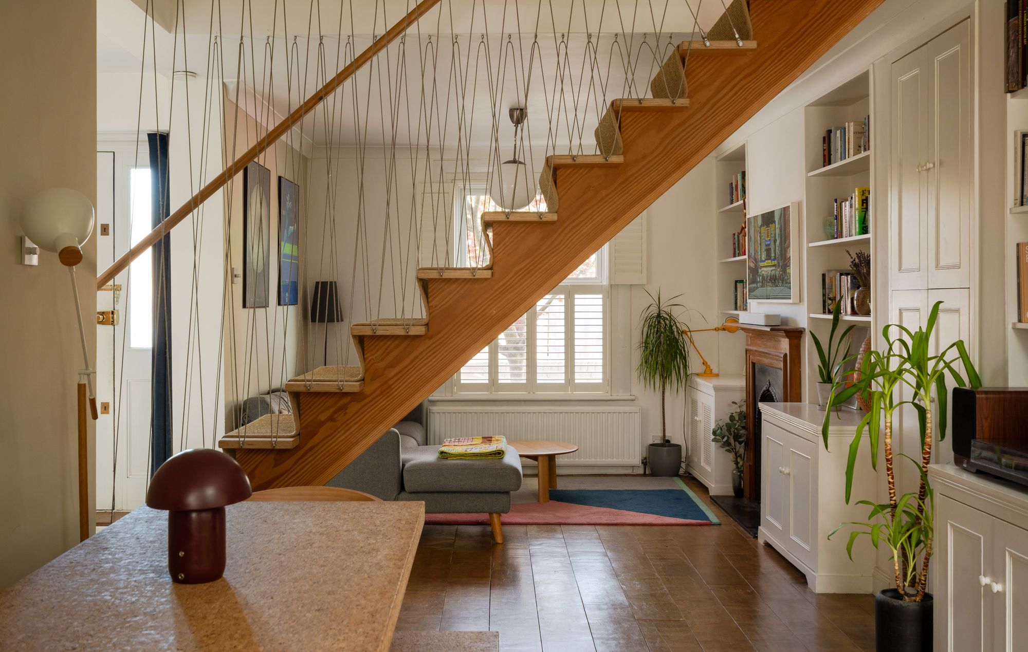 2 bed end of terrace house for sale in Thornhill Road, Leyton, London, E10  - Property Image 3