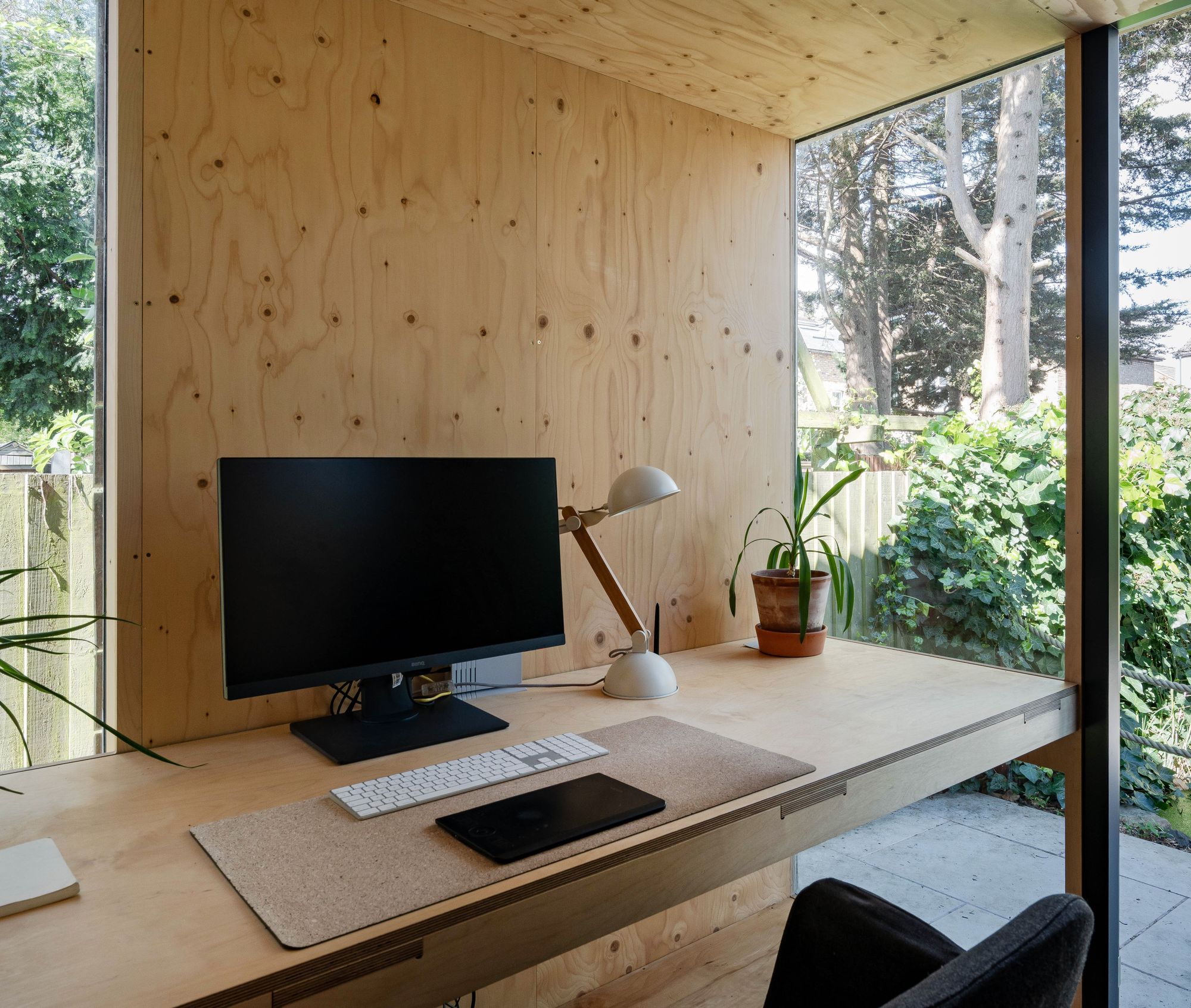 2 bed end of terrace house for sale in Thornhill Road, Leyton, London, E10  - Property Image 28