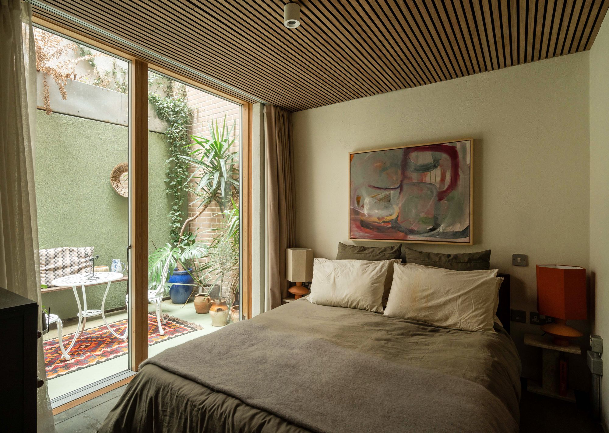 2 bed flat for sale in Belsham Street, Hackney, London, E9 - Property Image 28