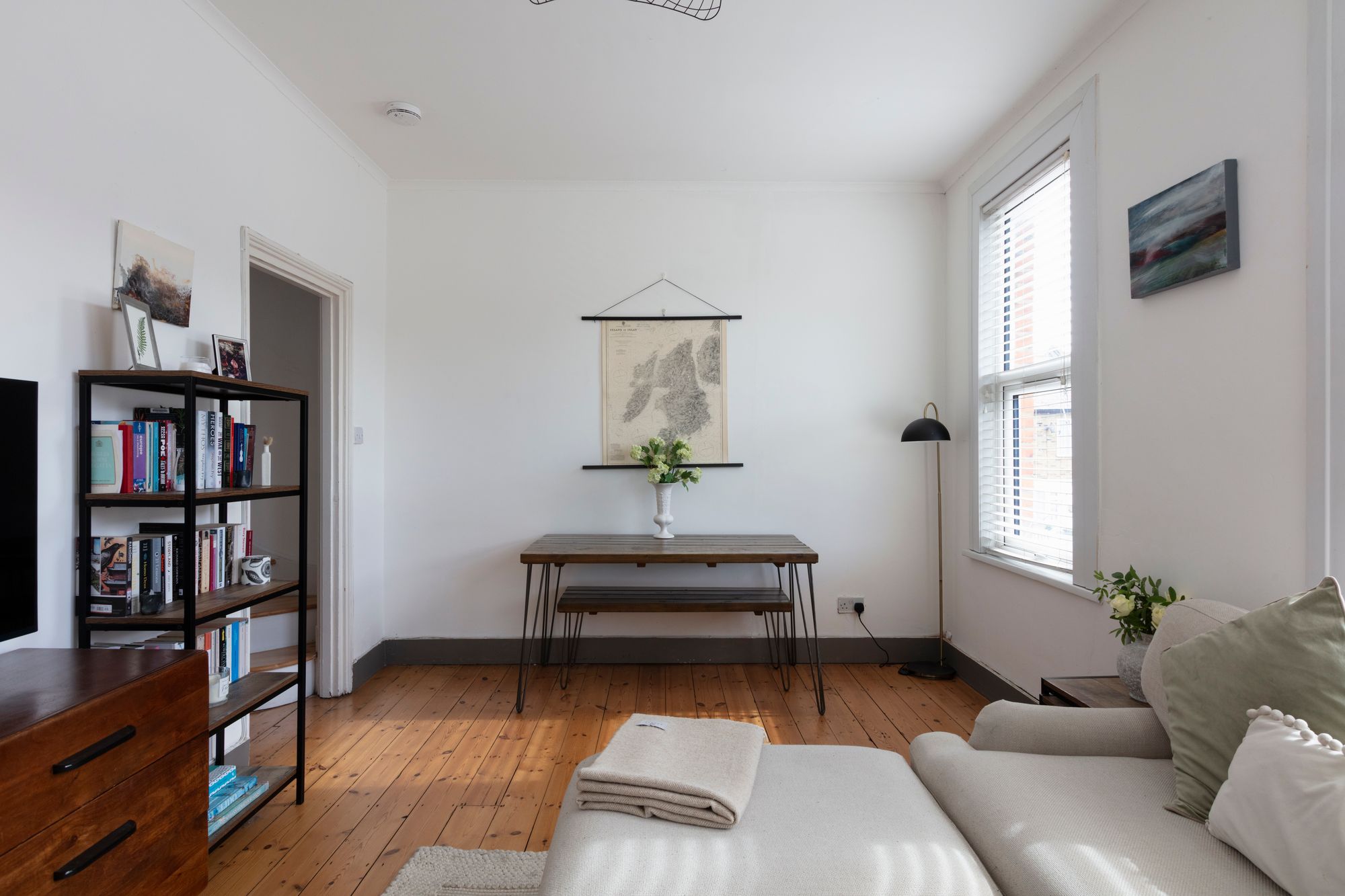 2 bed maisonette for sale in Pearcroft Road, Leytonstone, London, E11  - Property Image 2