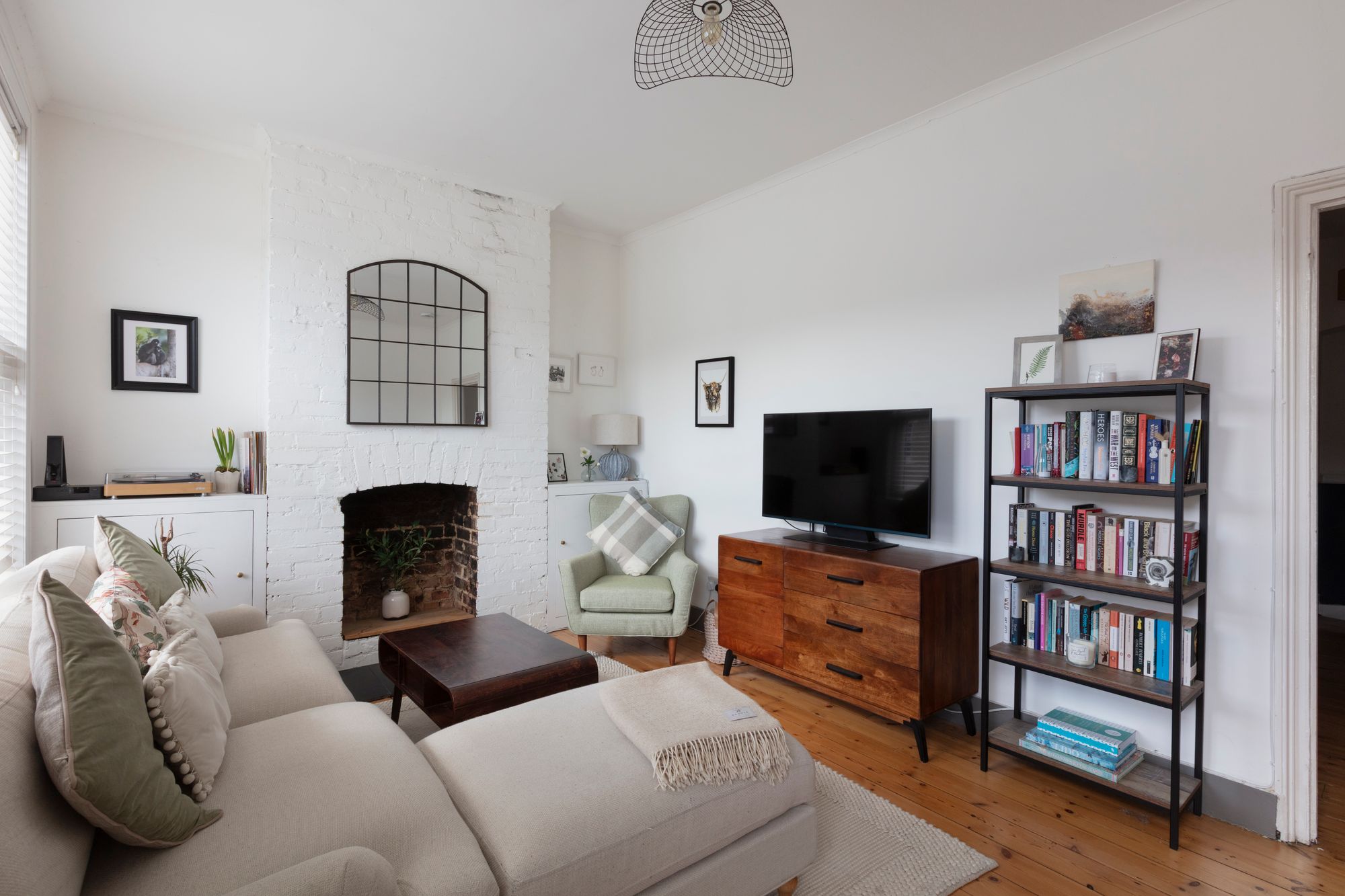 Pearcroft Road, Leytonstone, London, E11