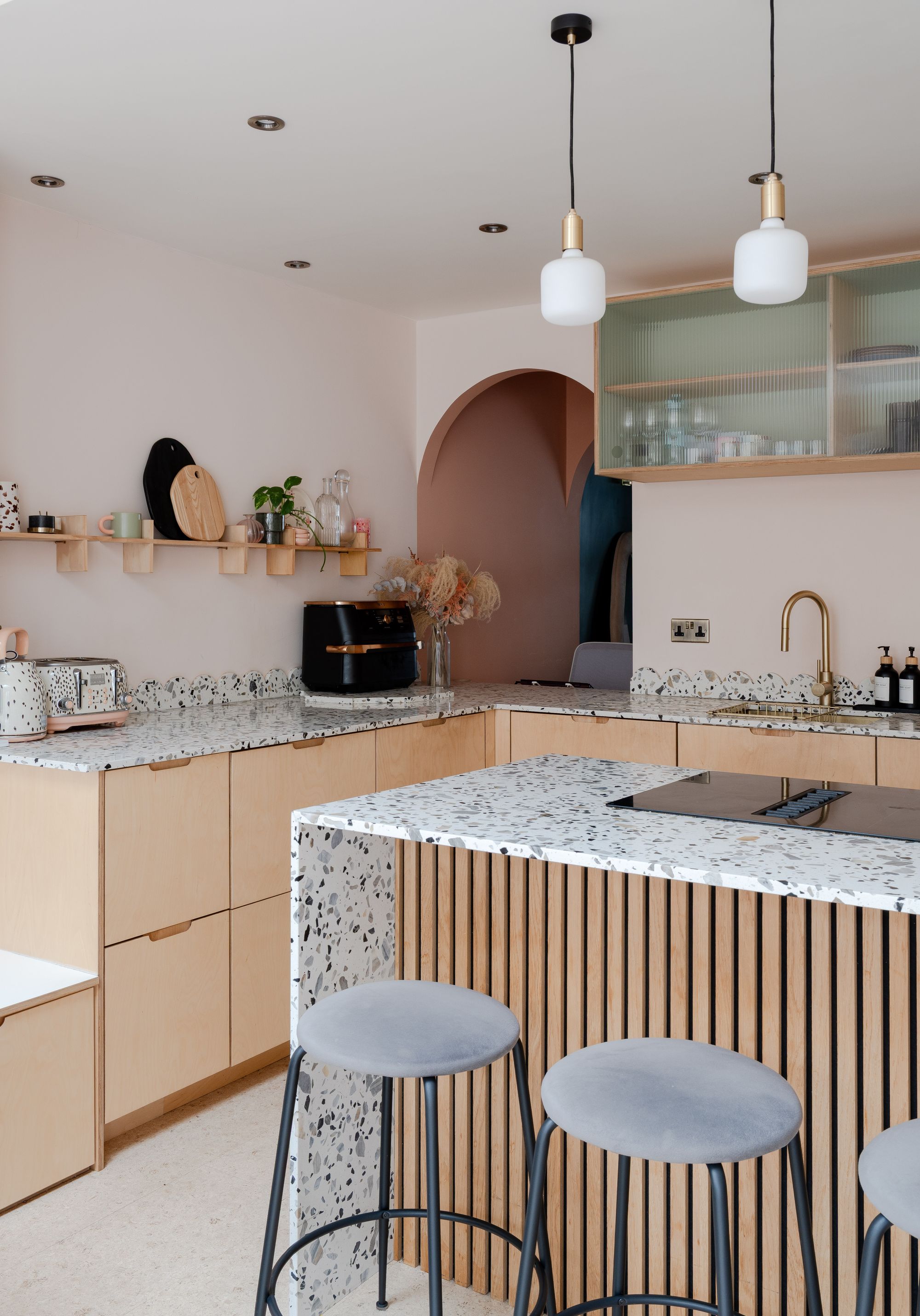 4 bed terraced house for sale in St. Mary's Road, Leyton, London, E10  - Property Image 17