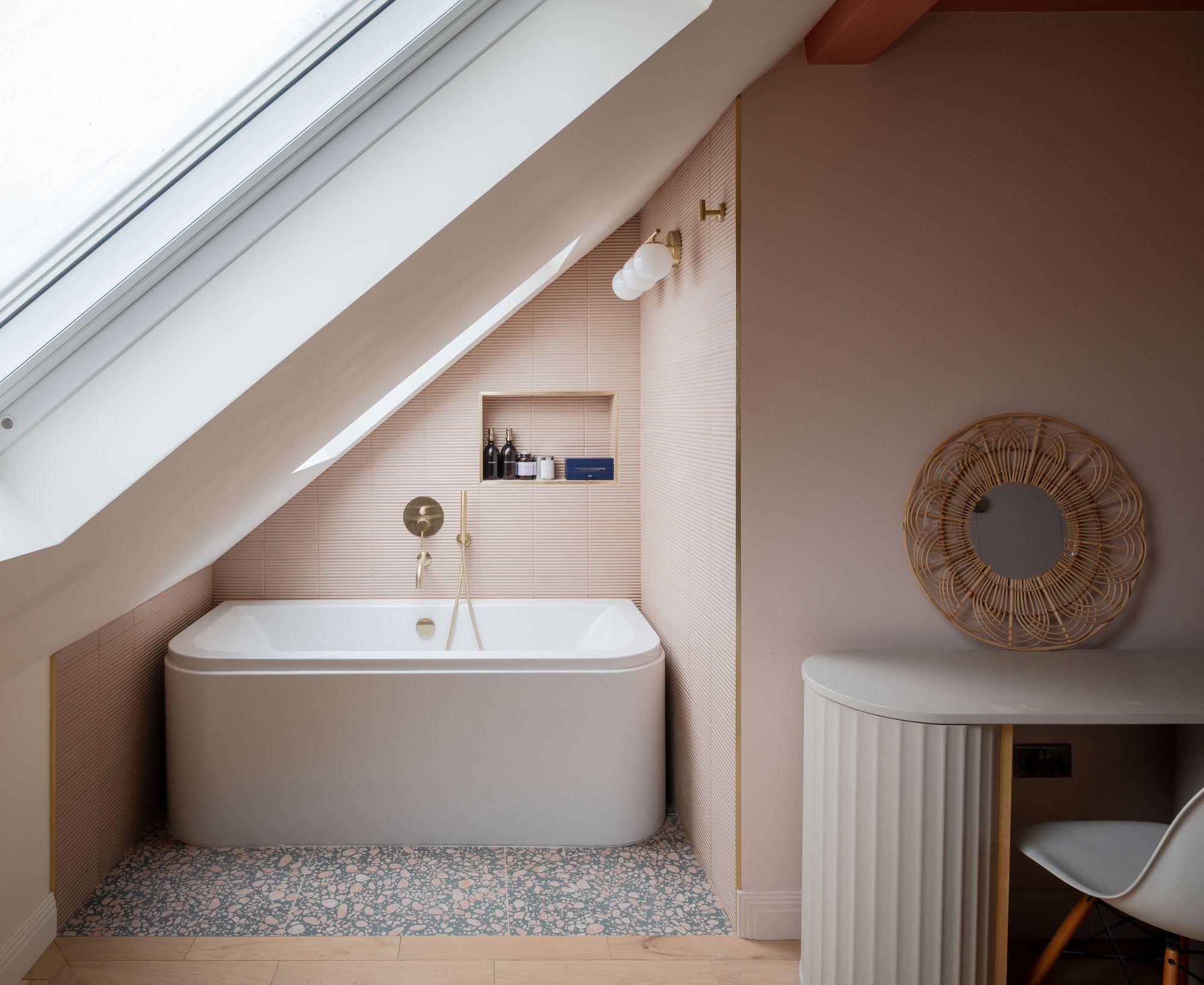 4 bed terraced house for sale in St. Mary's Road, Leyton, London, E10  - Property Image 39