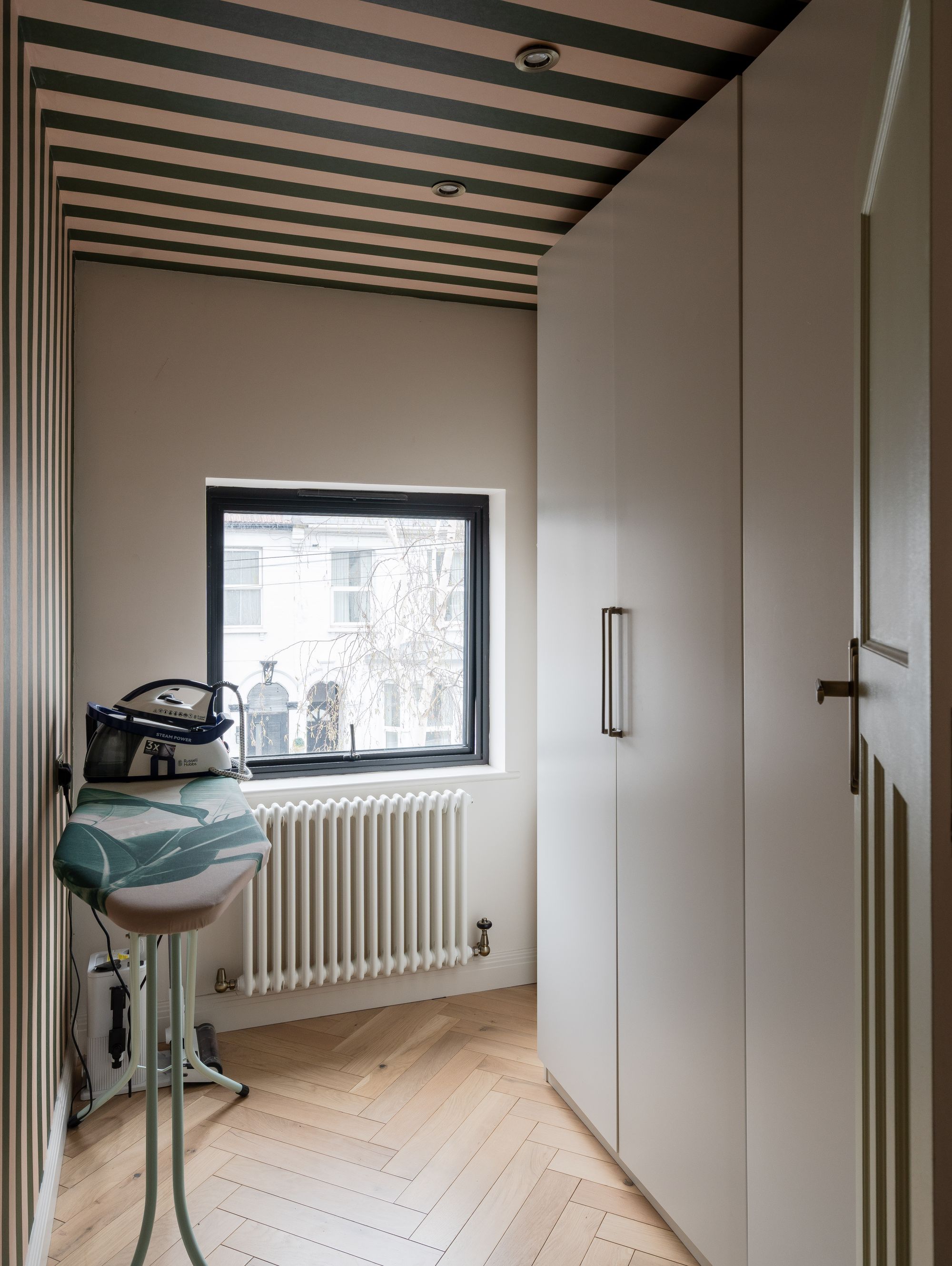 4 bed terraced house for sale in St. Mary's Road, Leyton, London, E10  - Property Image 35