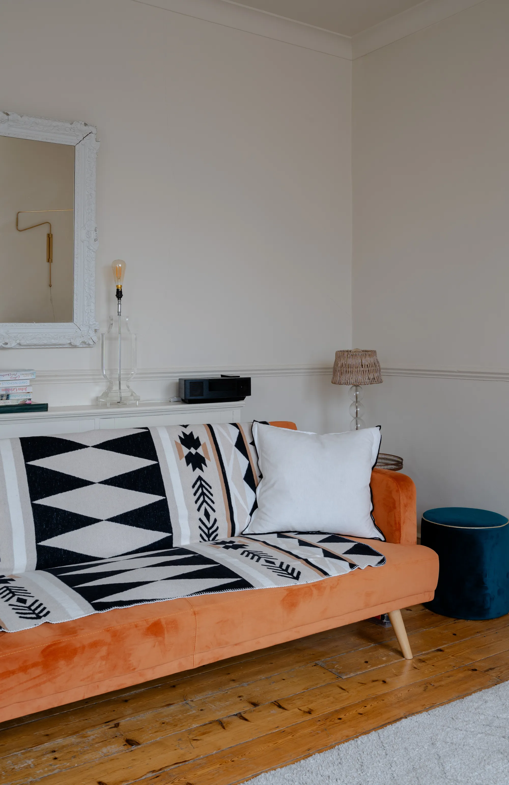 2 bed flat for sale in Harrington Road, Bushwood, London, E11 - Property Image 5