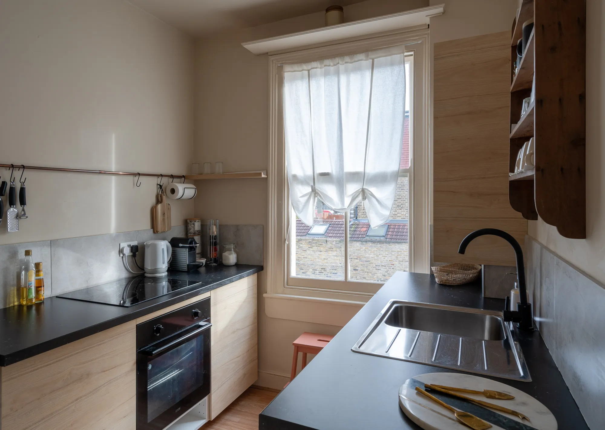 2 bed flat for sale in Harrington Road, Bushwood, London, E11 - Property Image 18